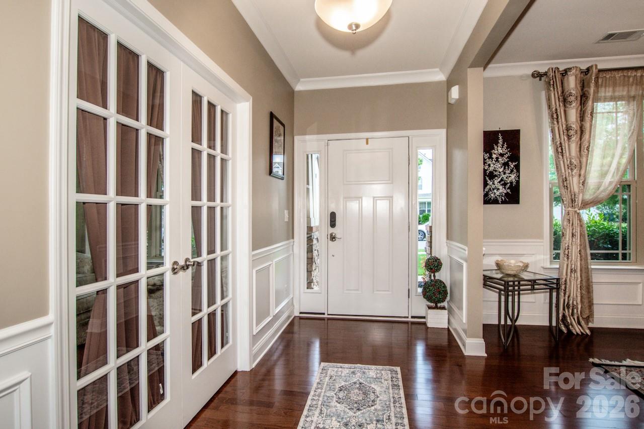 Office and dining are near the entry - 130 Eagles Landing Drive, Mooresville
