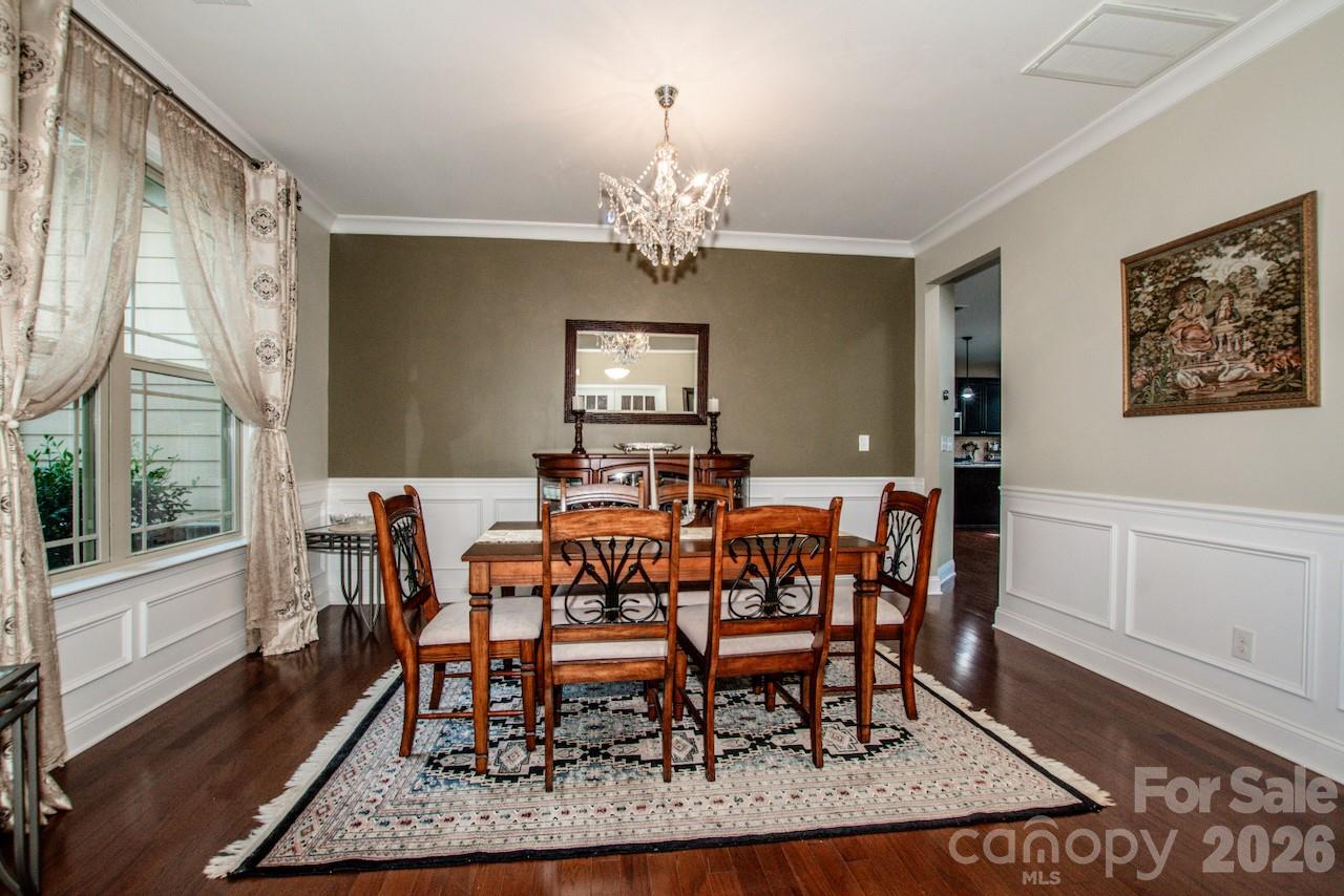 Formal dining room - 130 Eagles Landing Drive, Mooresville
