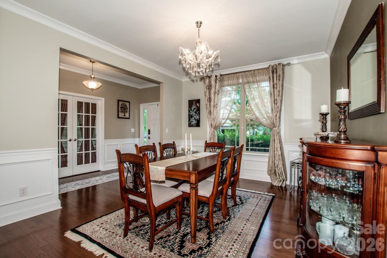 Beautiful wainscoting in dining room - 130 Eagles Landing Drive, Mooresville