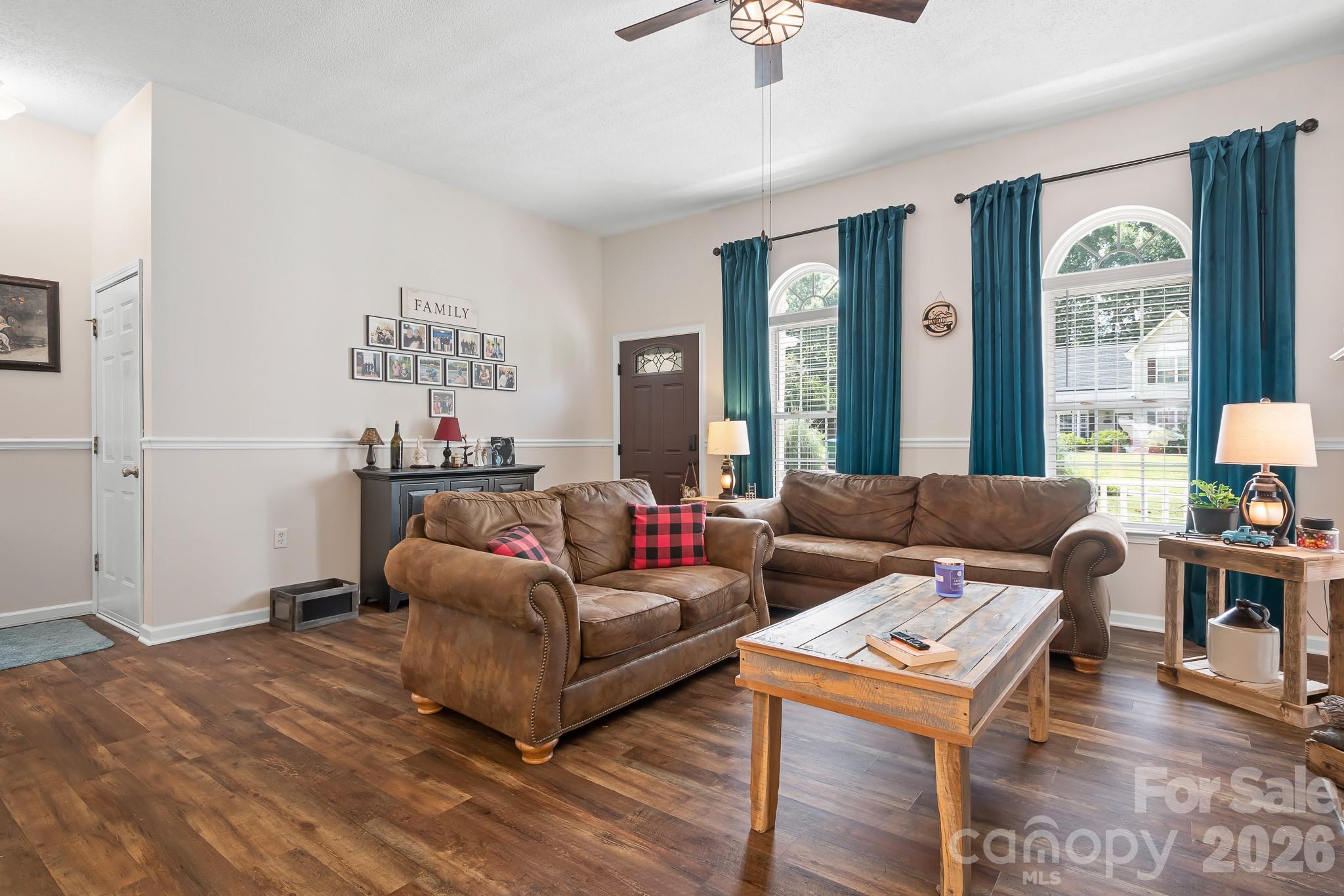 Single Family Residence at 138 Valley Glen Drive, Troutman, photo 7 of 36