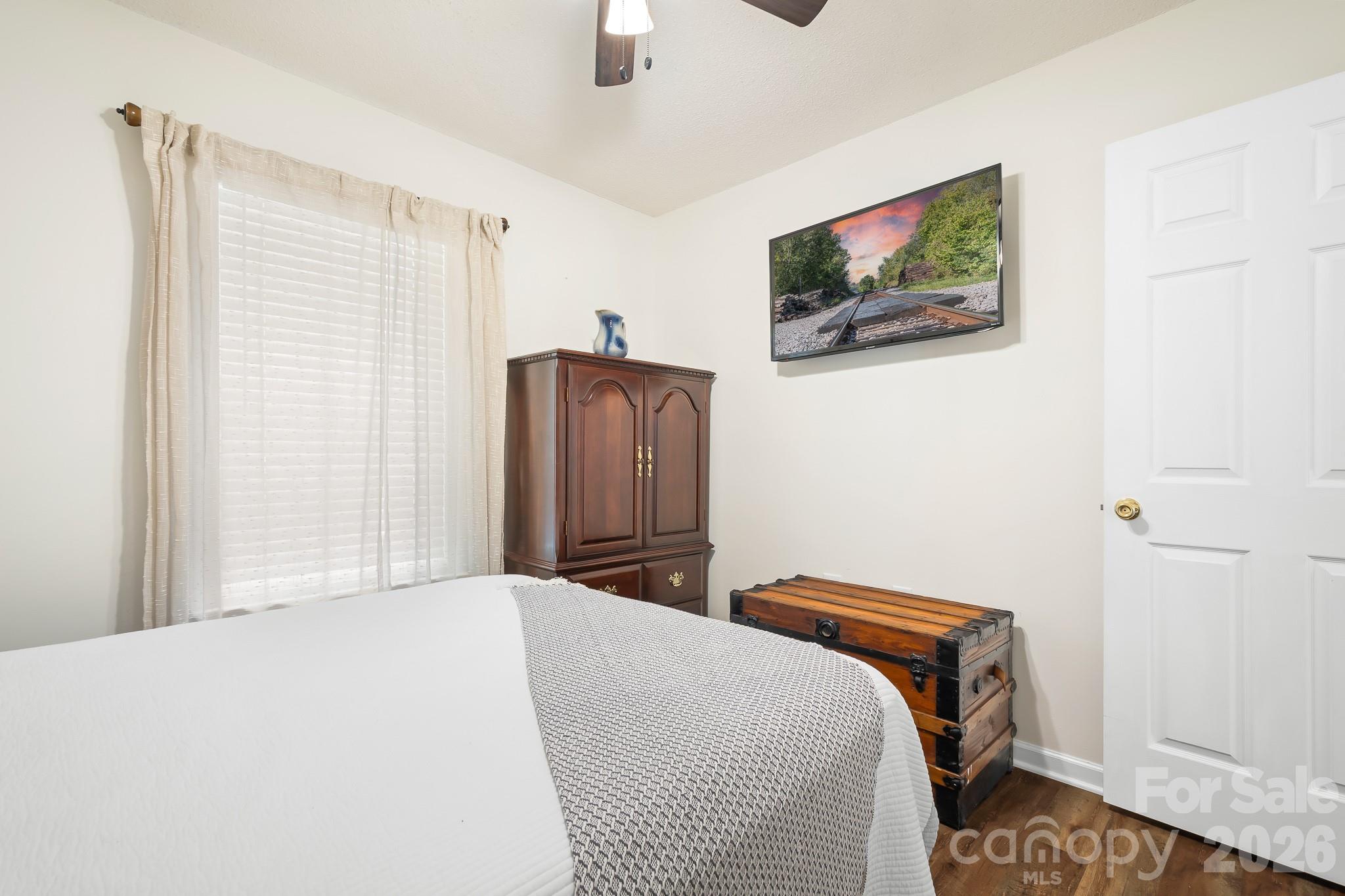 Single Family Residence at 138 Valley Glen Drive, Troutman, photo 22 of 36