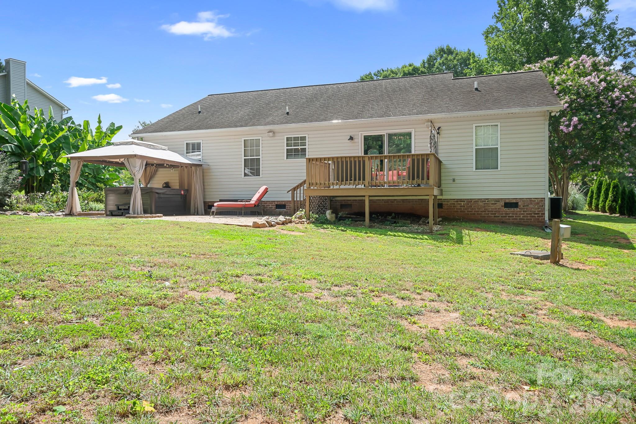 Single Family Residence at 138 Valley Glen Drive, Troutman, photo 32 of 36