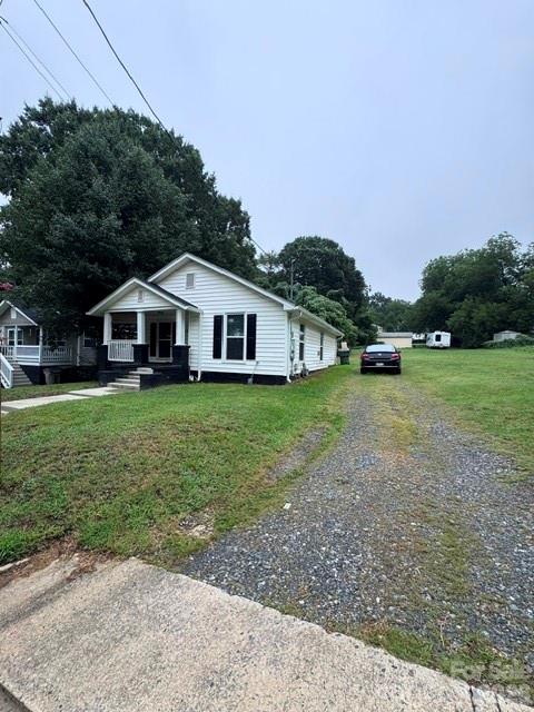 Single Family Residence at 512 S Gray Street, Gastonia, photo 24 of 28