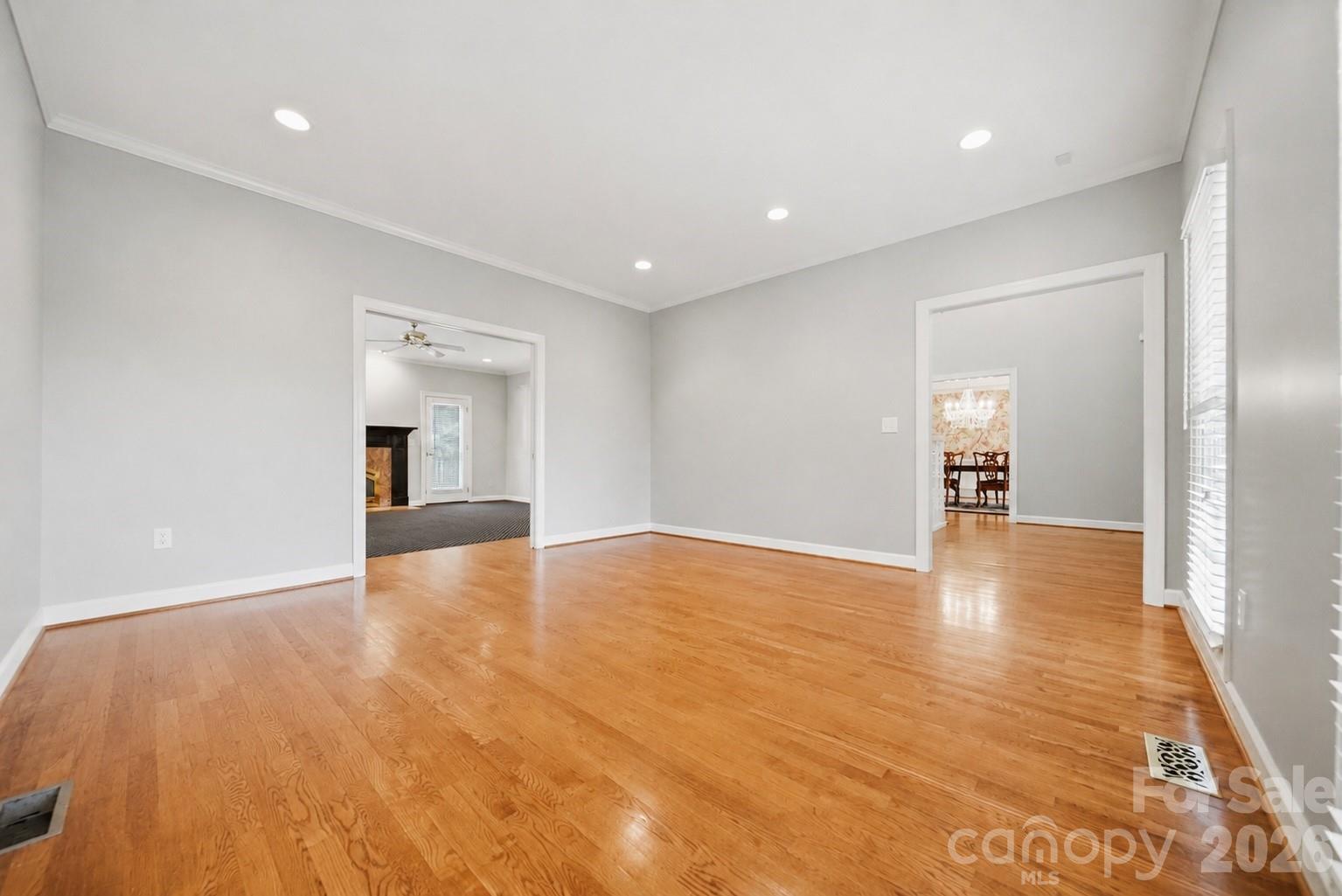 Living Room - 3704 8th Street Place NW, Hickory