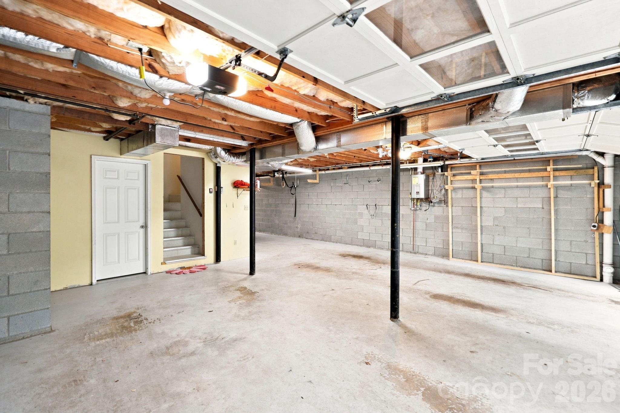Single Family Residence at 202 Riva Ridge Drive, Fairview, photo 31 of 48