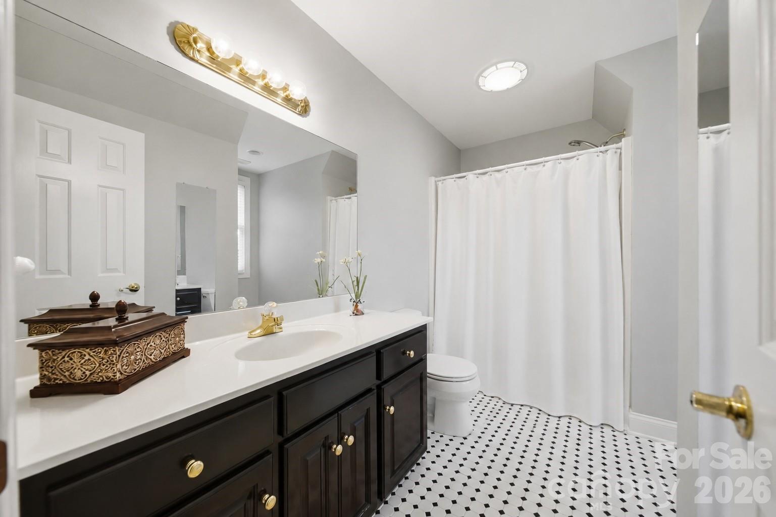 Single Family Residence at 3704 8th Street Place NW, Hickory, photo 20 of 47