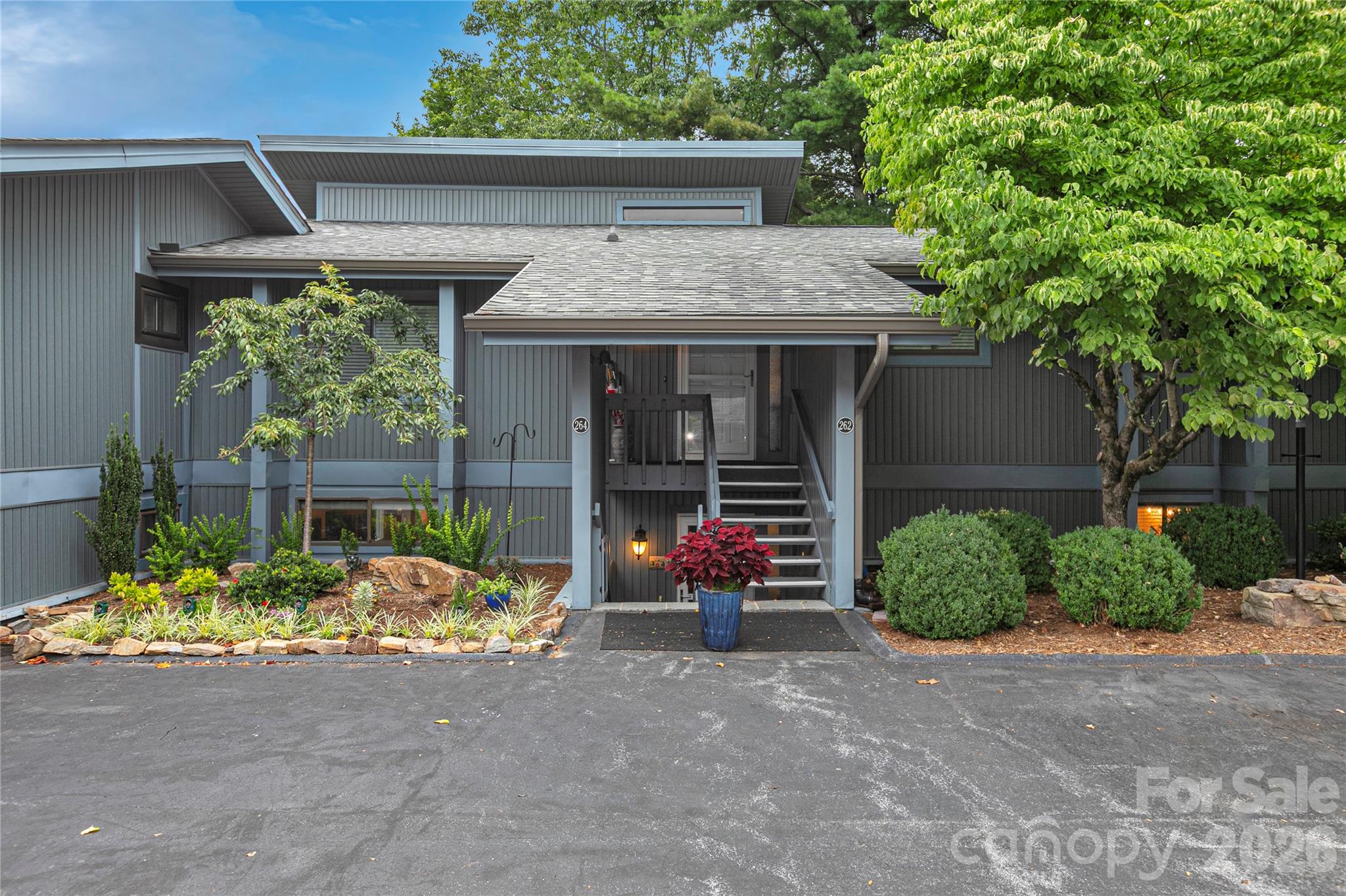 Condominium at 264 Tinequa Drive, Brevard, photo 10 of 41