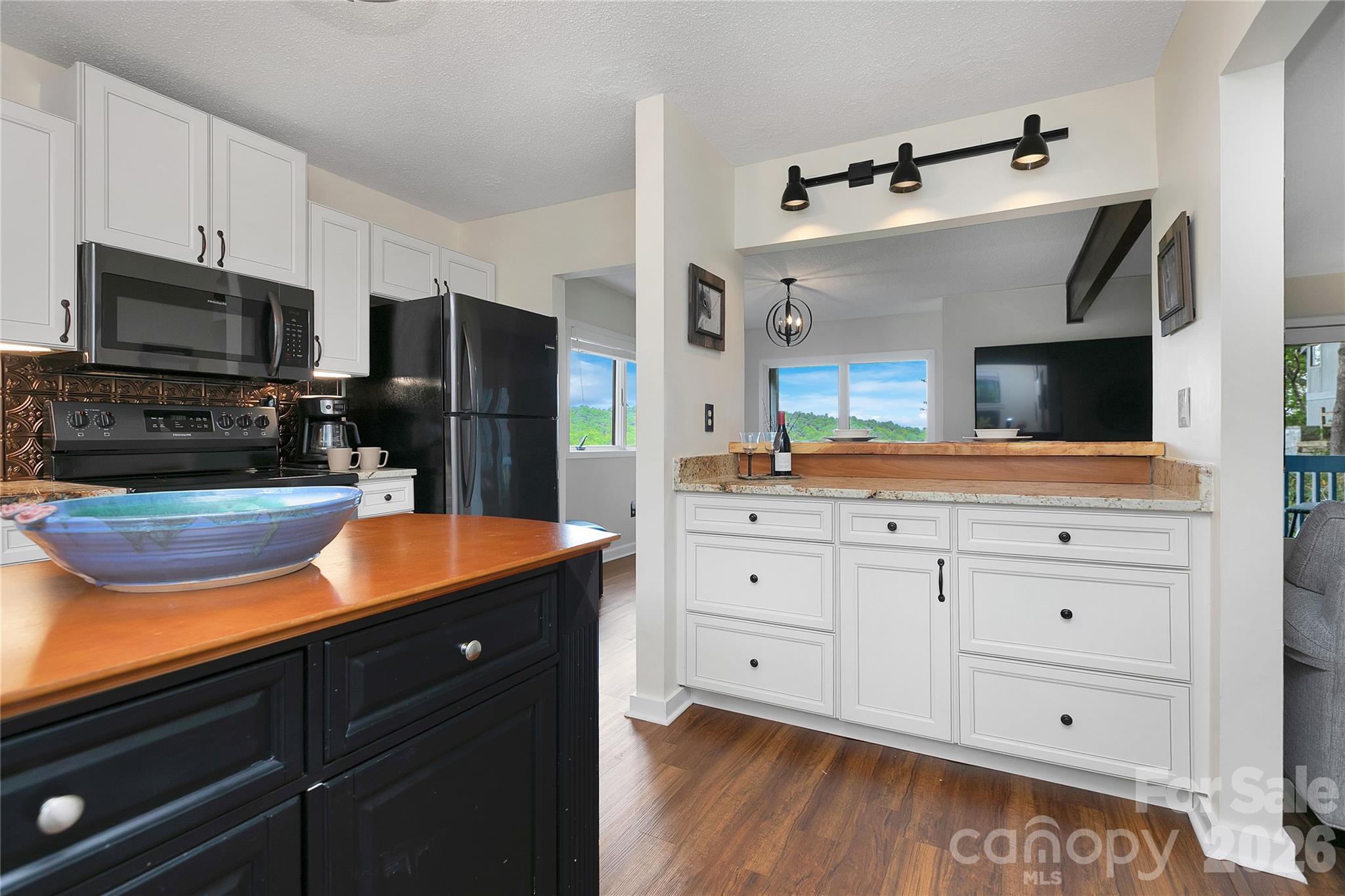 Condominium at 264 Tinequa Drive, Brevard, photo 29 of 41