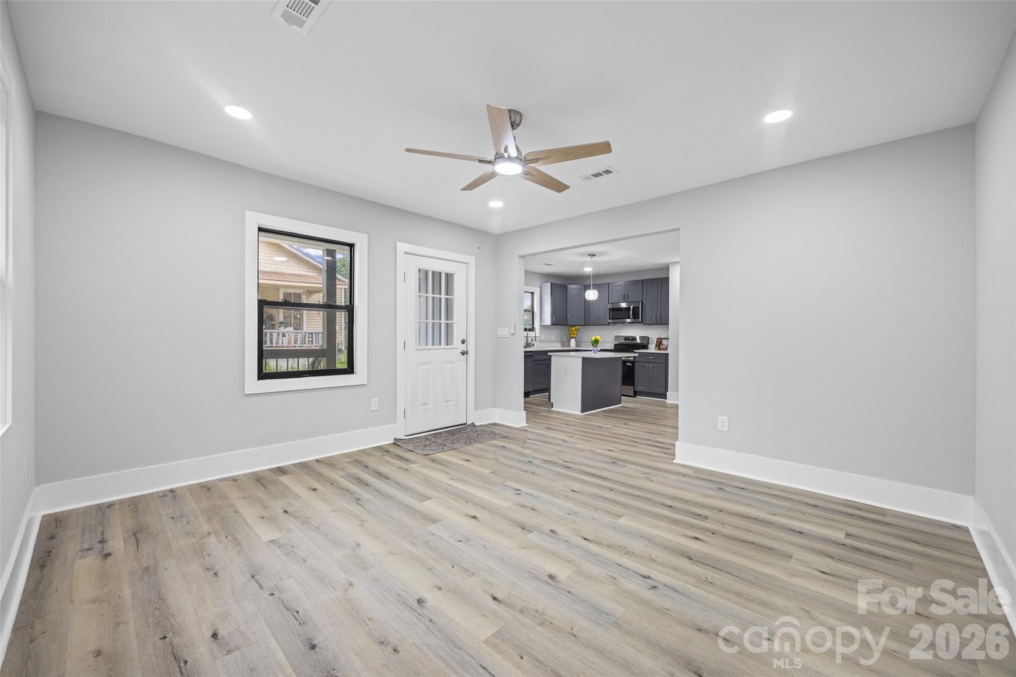 Single Family Residence at 712 Henry Avenue, Gastonia, photo 6 of 19