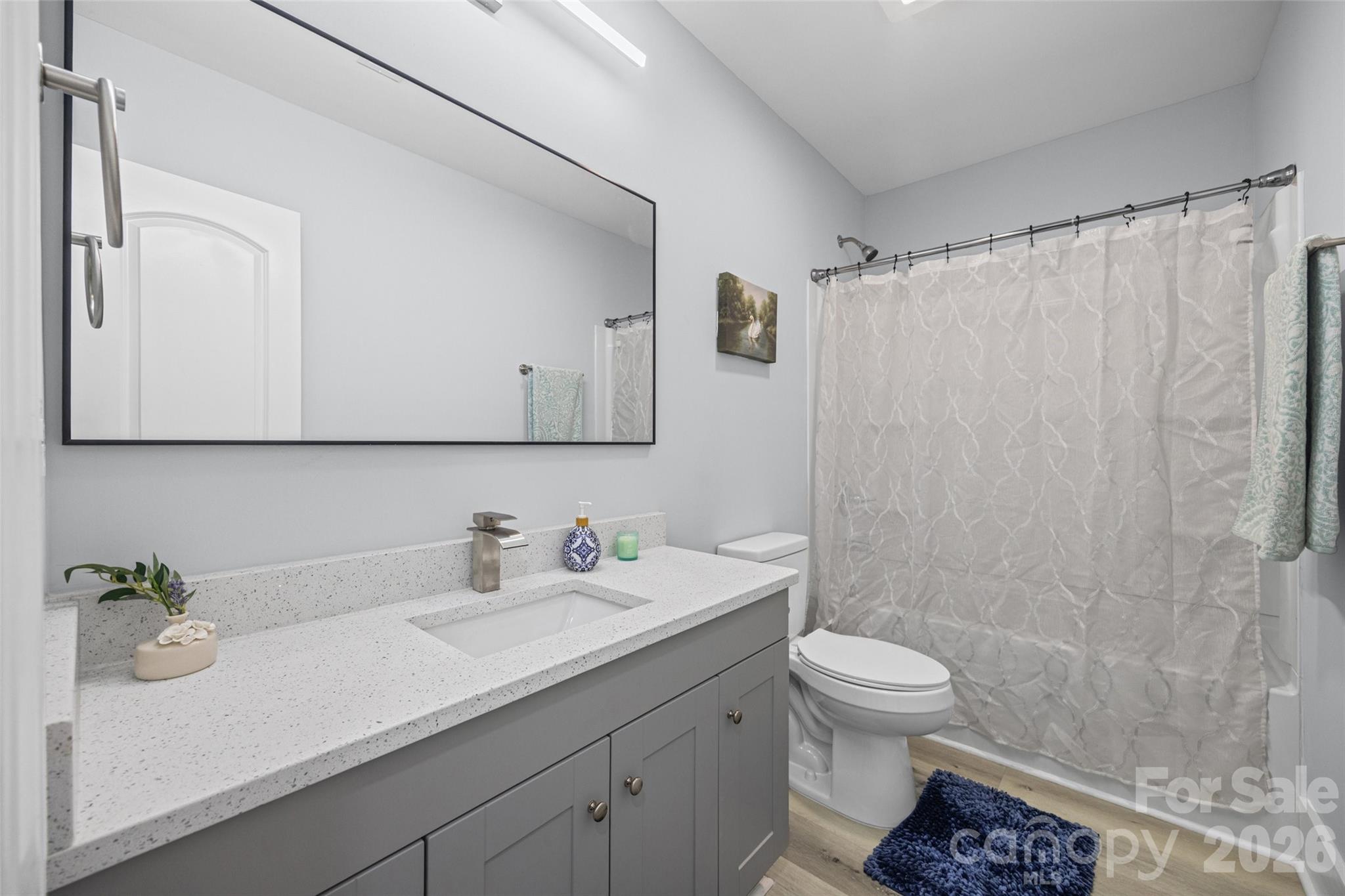 Single Family Residence at 712 Henry Avenue, Gastonia, photo 11 of 19