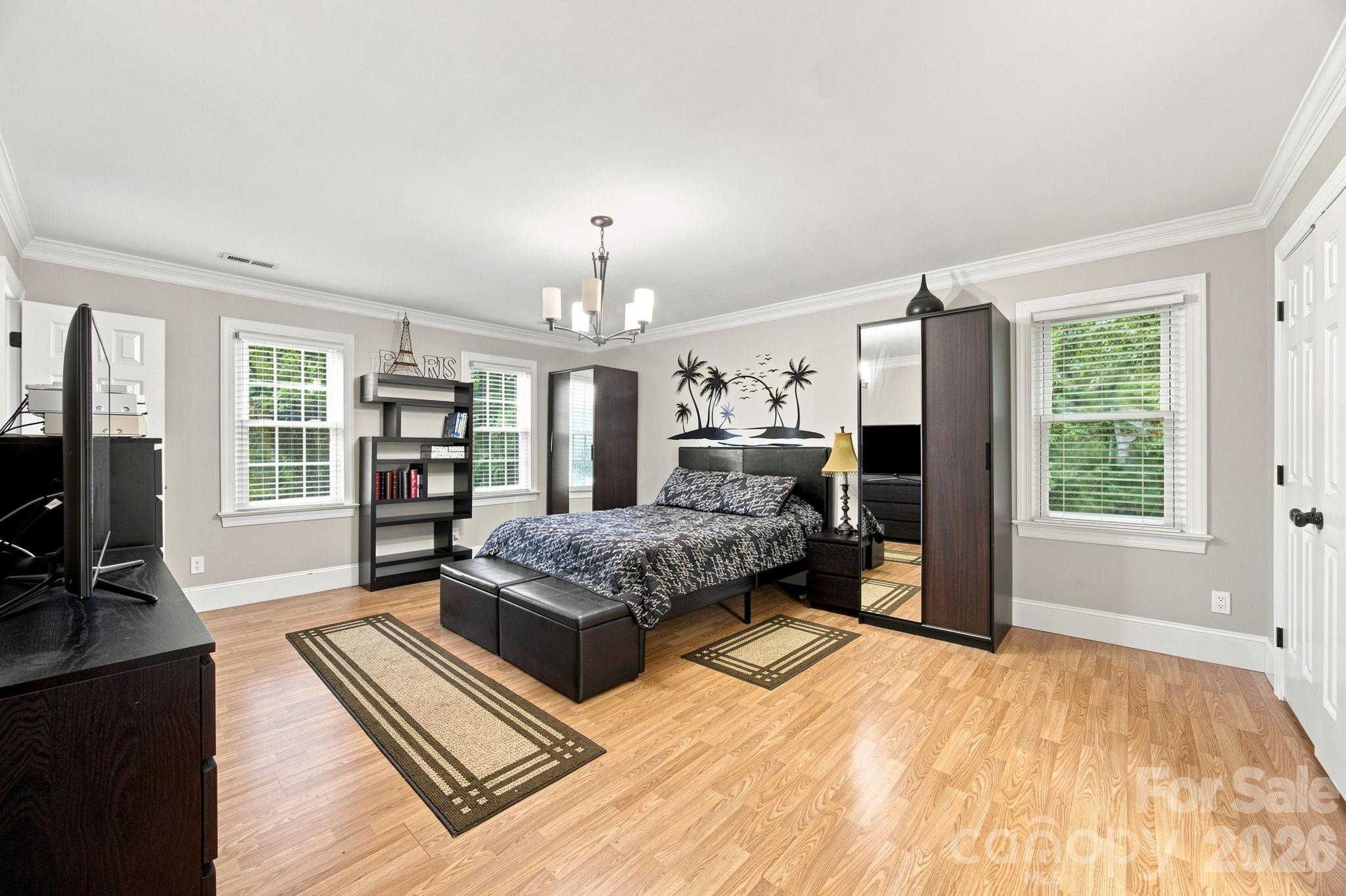 Single Family Residence at 115 Valley Glen Drive, Waxhaw, photo 5 of 40
