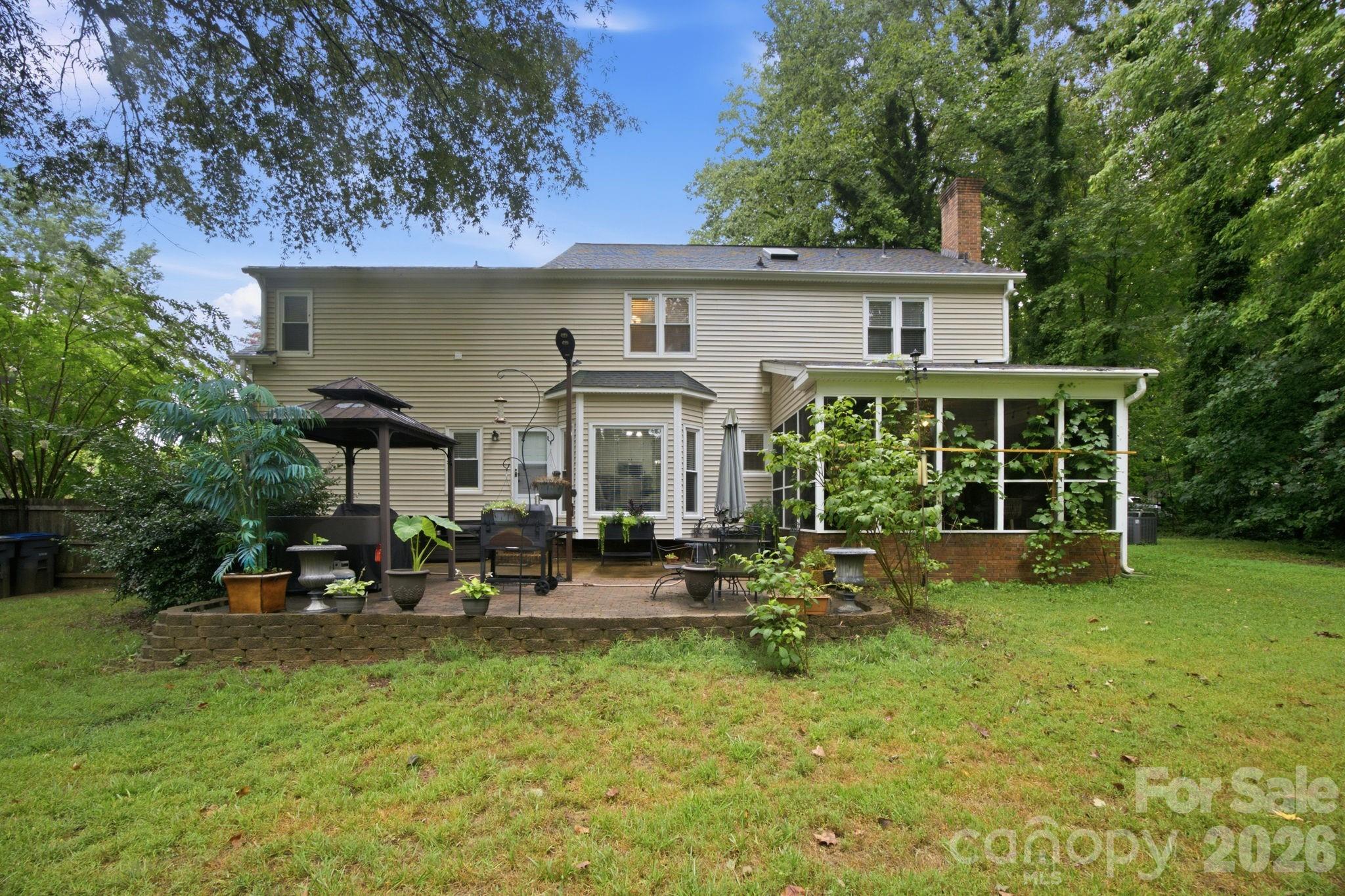 Single Family Residence at 115 Valley Glen Drive, Waxhaw, photo 32 of 40
