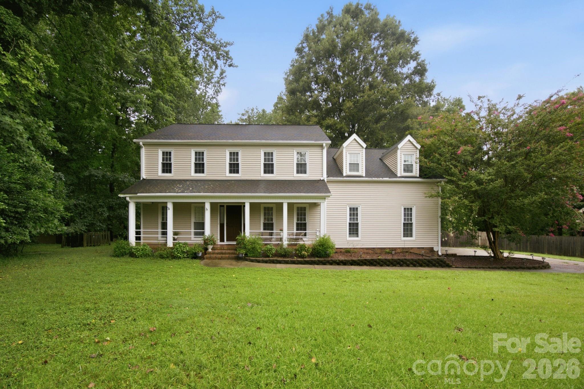 Single Family Residence at 115 Valley Glen Drive, Waxhaw, photo 40 of 40