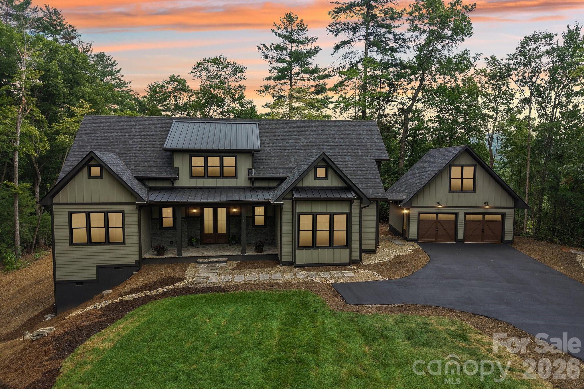Single Family Residence at 318 Mountain Home Trail, Brevard, photo 3 of 45