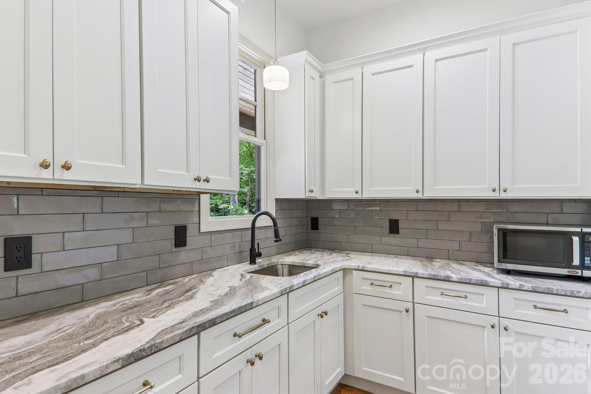Prep Kitchen - 318 Mountain Home Trail, Brevard