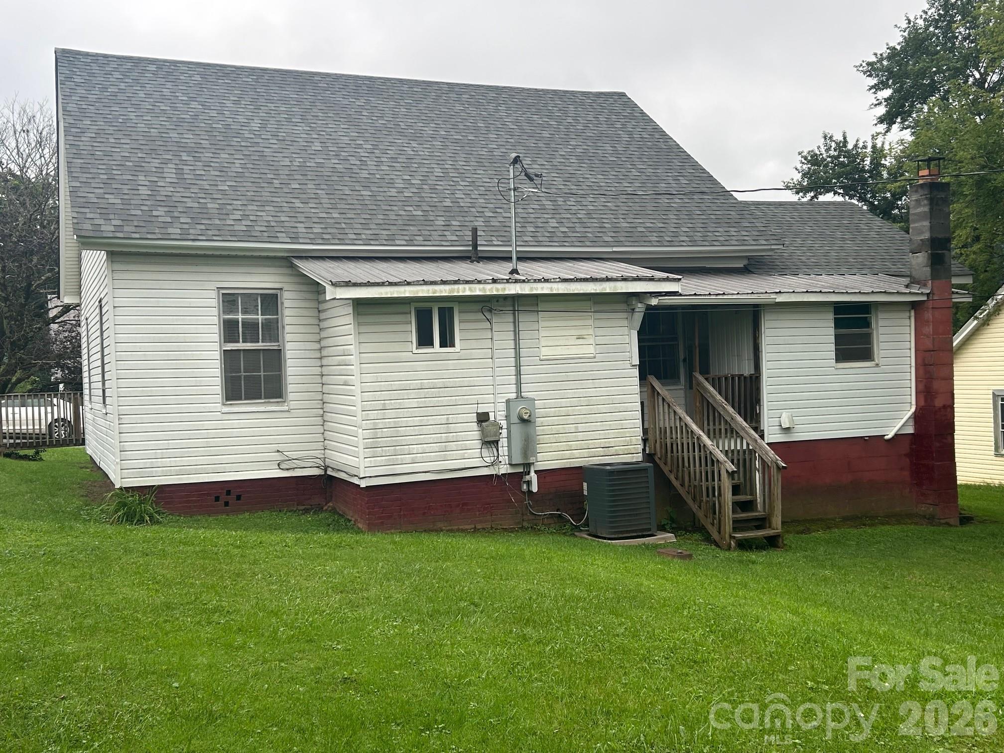 Single Family Residence at 35 Second Street, Marion, photo 32 of 35