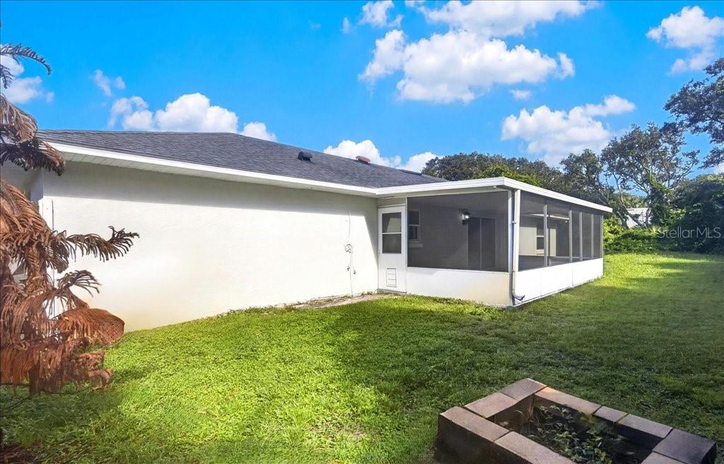 Single Family Residence at 11 SWEET BAY DR, PALM COAST, photo 27 of 48