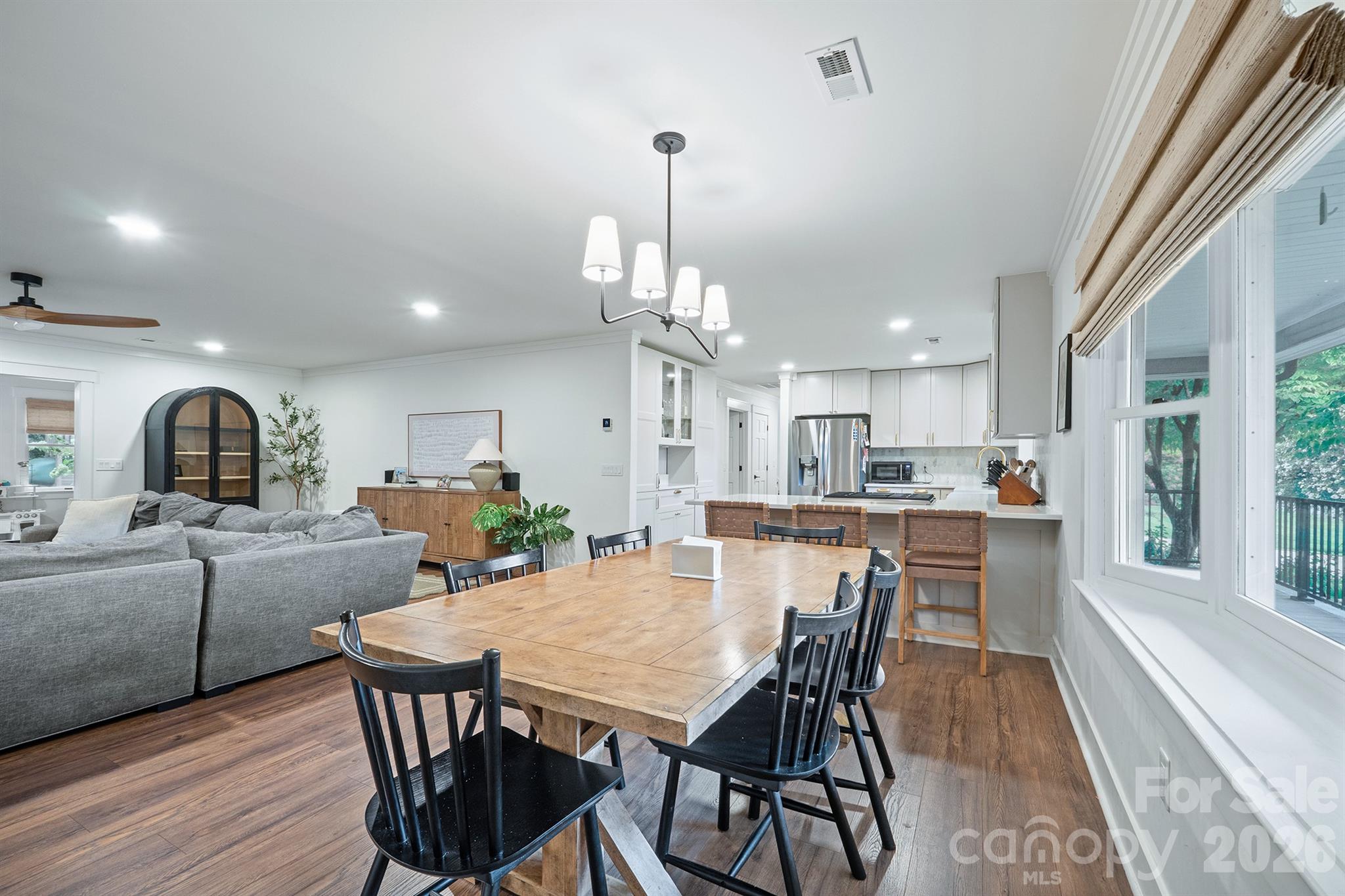 Single Family Residence at 567 Canvasback Road, Mooresville, photo 14 of 48