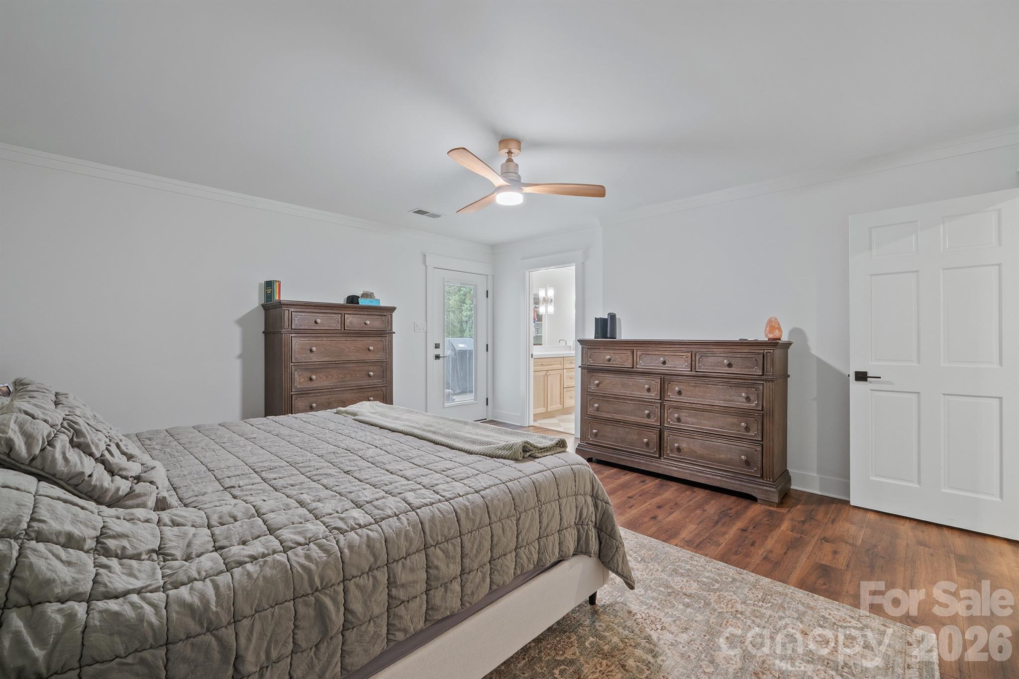 Single Family Residence at 567 Canvasback Road, Mooresville, photo 21 of 48