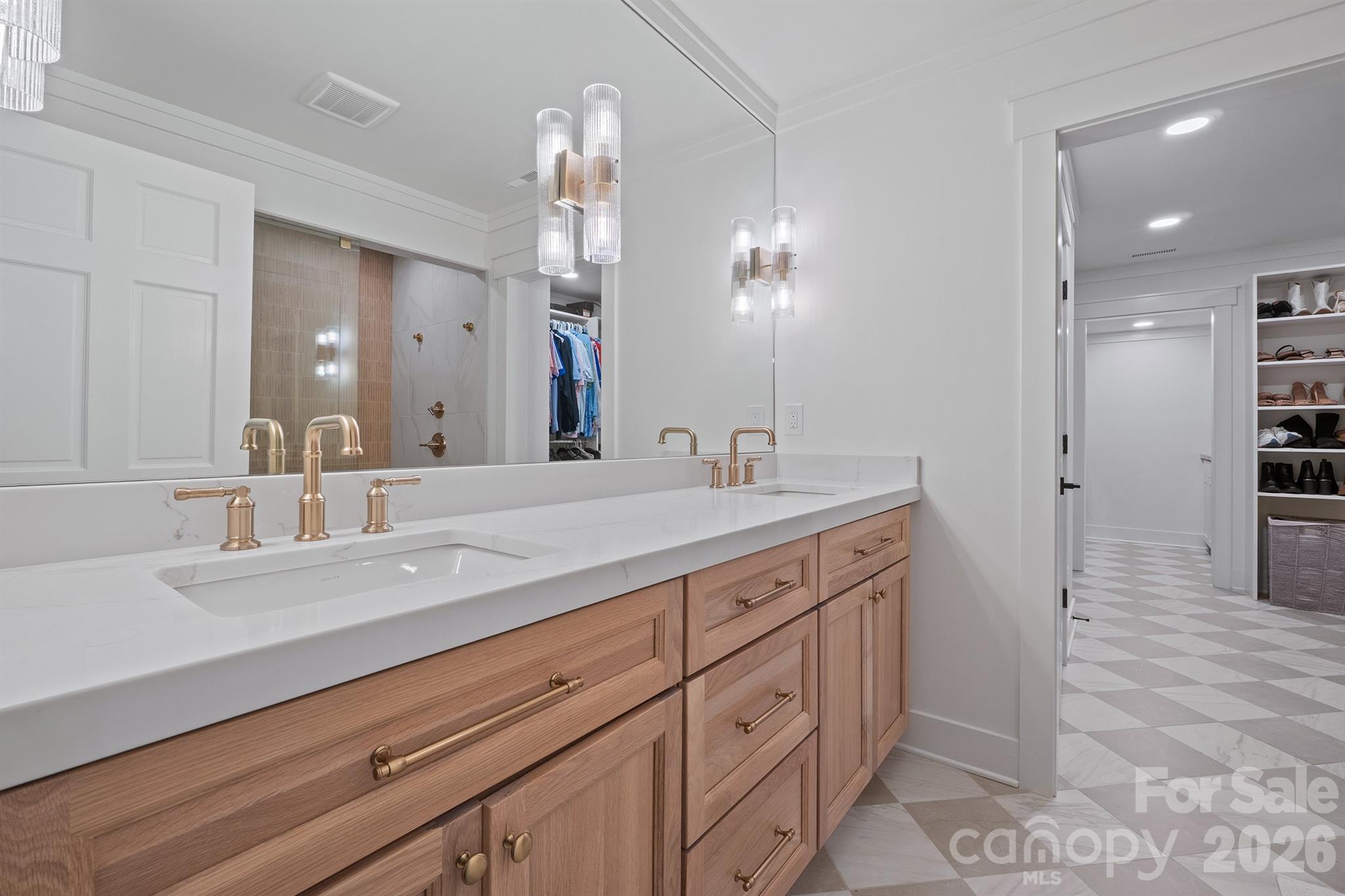 Single Family Residence at 567 Canvasback Road, Mooresville, photo 23 of 48