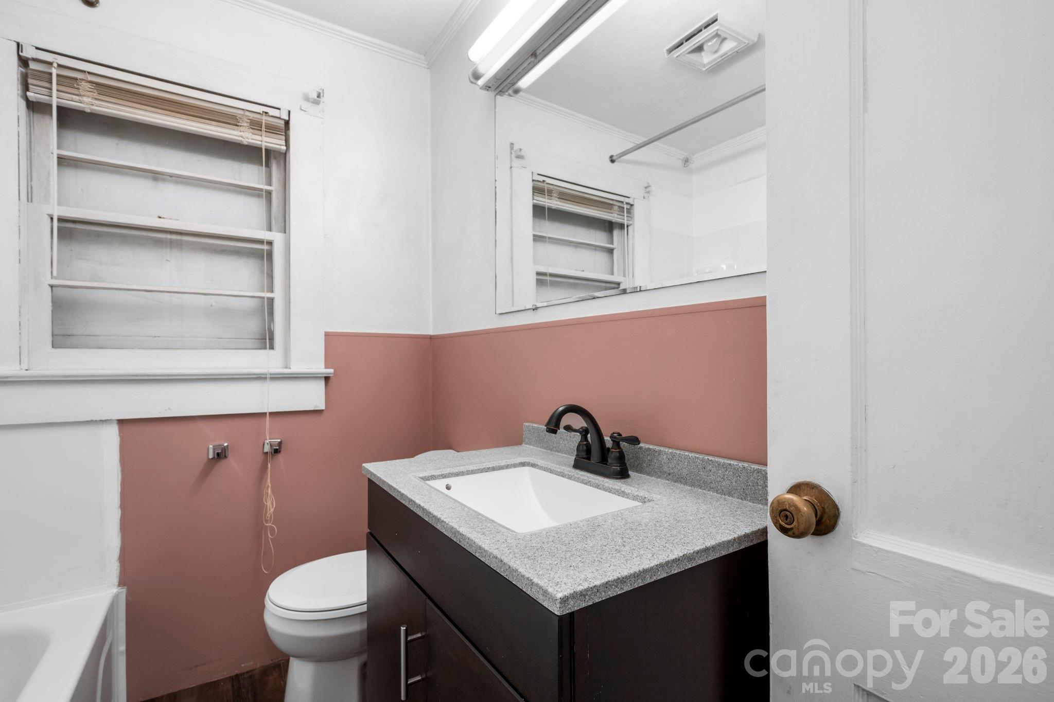 Single Family Residence at 1606 Poplar Street NW, Lenoir, photo 9 of 22