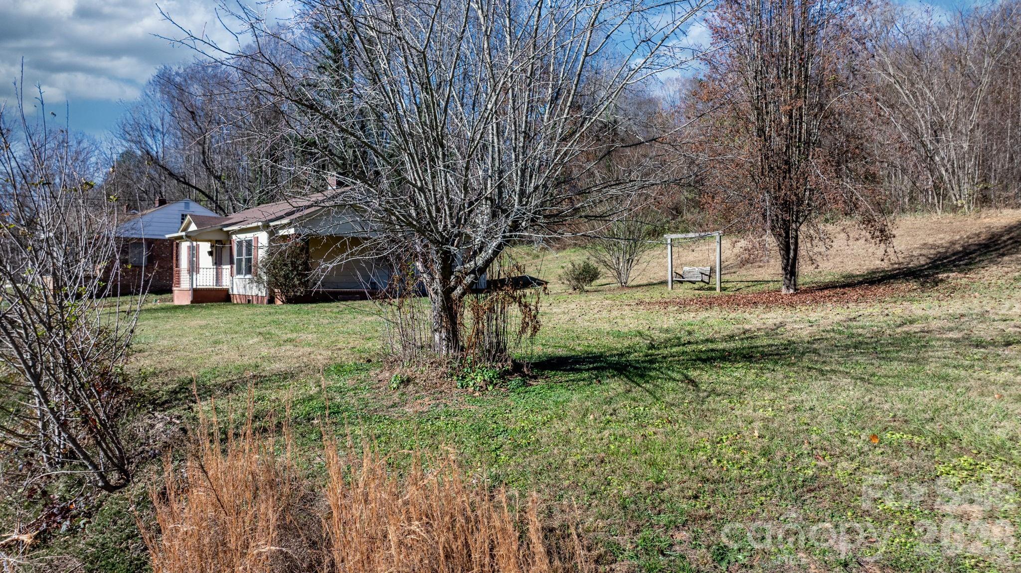 Single Family Residence at 1606 Poplar Street NW, Lenoir, photo 15 of 22