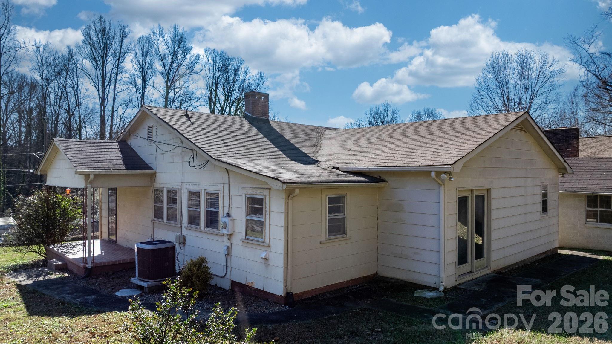 Single Family Residence at 1606 Poplar Street NW, Lenoir, photo 22 of 22