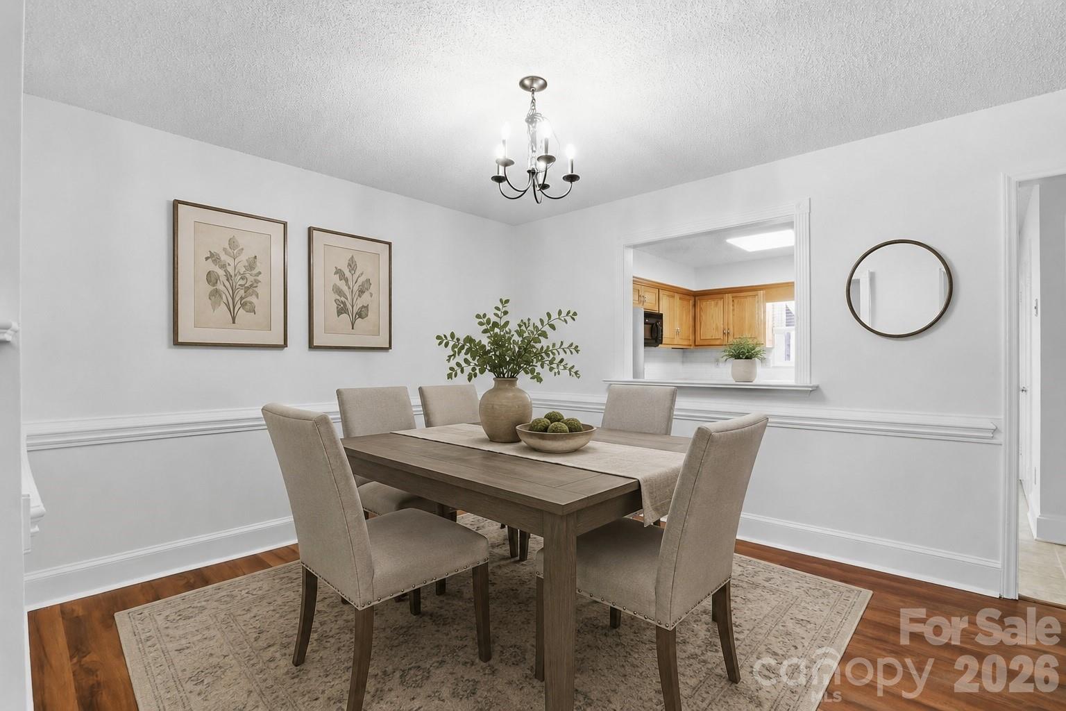 Virtually staged - Dining room - 2500 Round Table Road, Monroe
