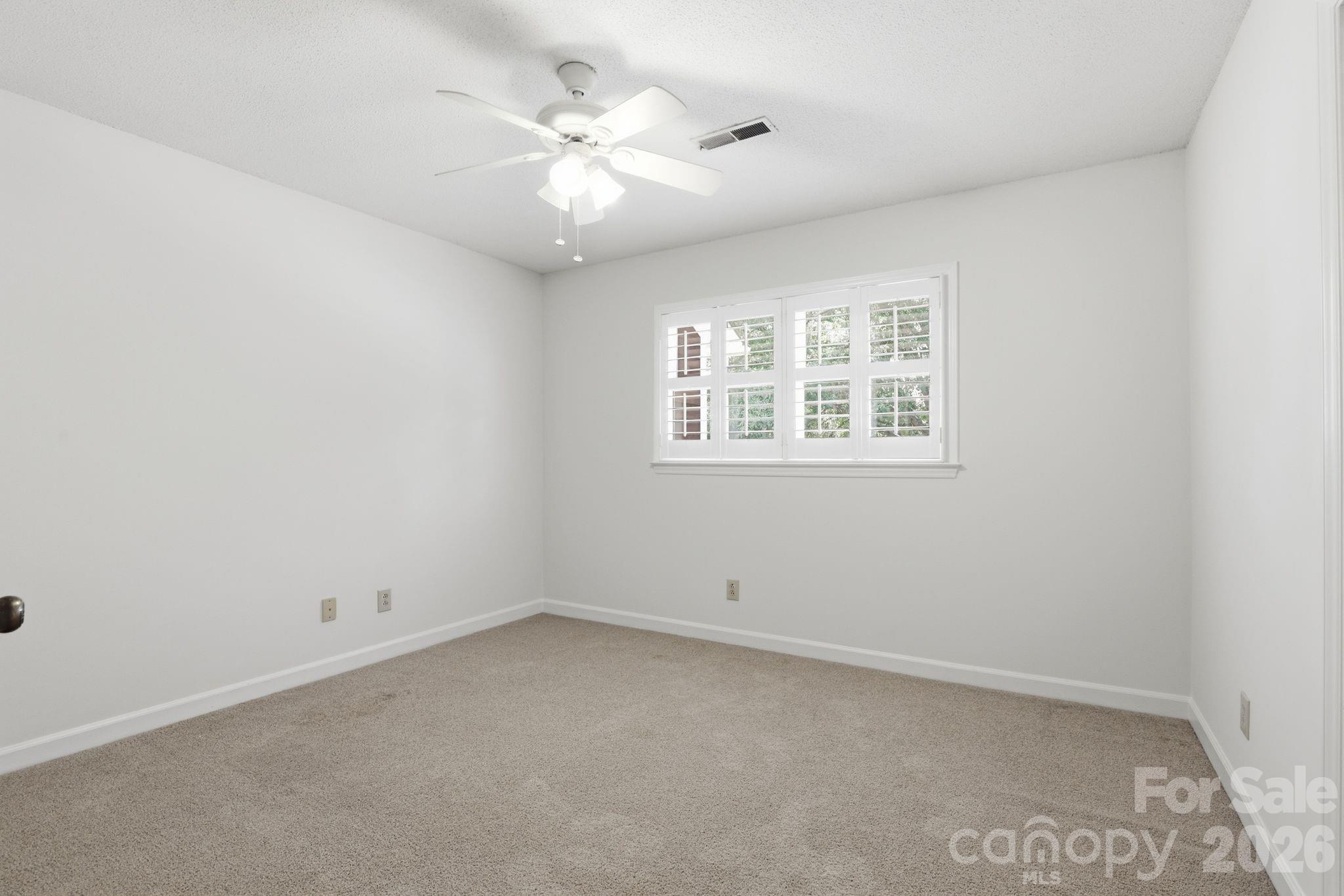 Second floor, secondary bedroom #1 - 2500 Round Table Road, Monroe