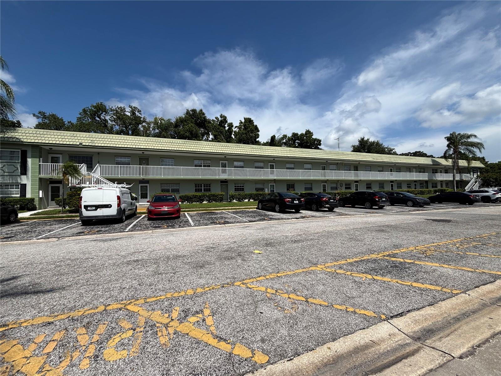 1433 S BELCHER RD #G1