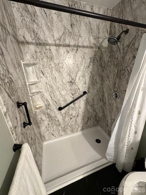 Updated Primary Shower - 78 Upper Tanglewood Road, Lake Toxaway
