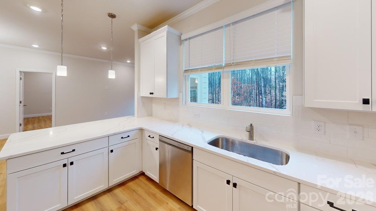 Single Family Residence at 236 Hamrick Road, Gastonia, photo 13 of 37