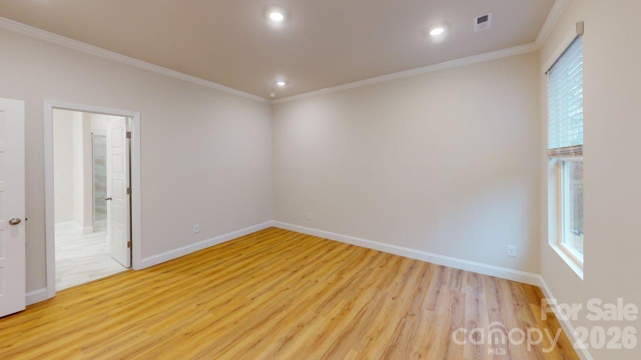 Single Family Residence at 236 Hamrick Road, Gastonia, photo 16 of 37