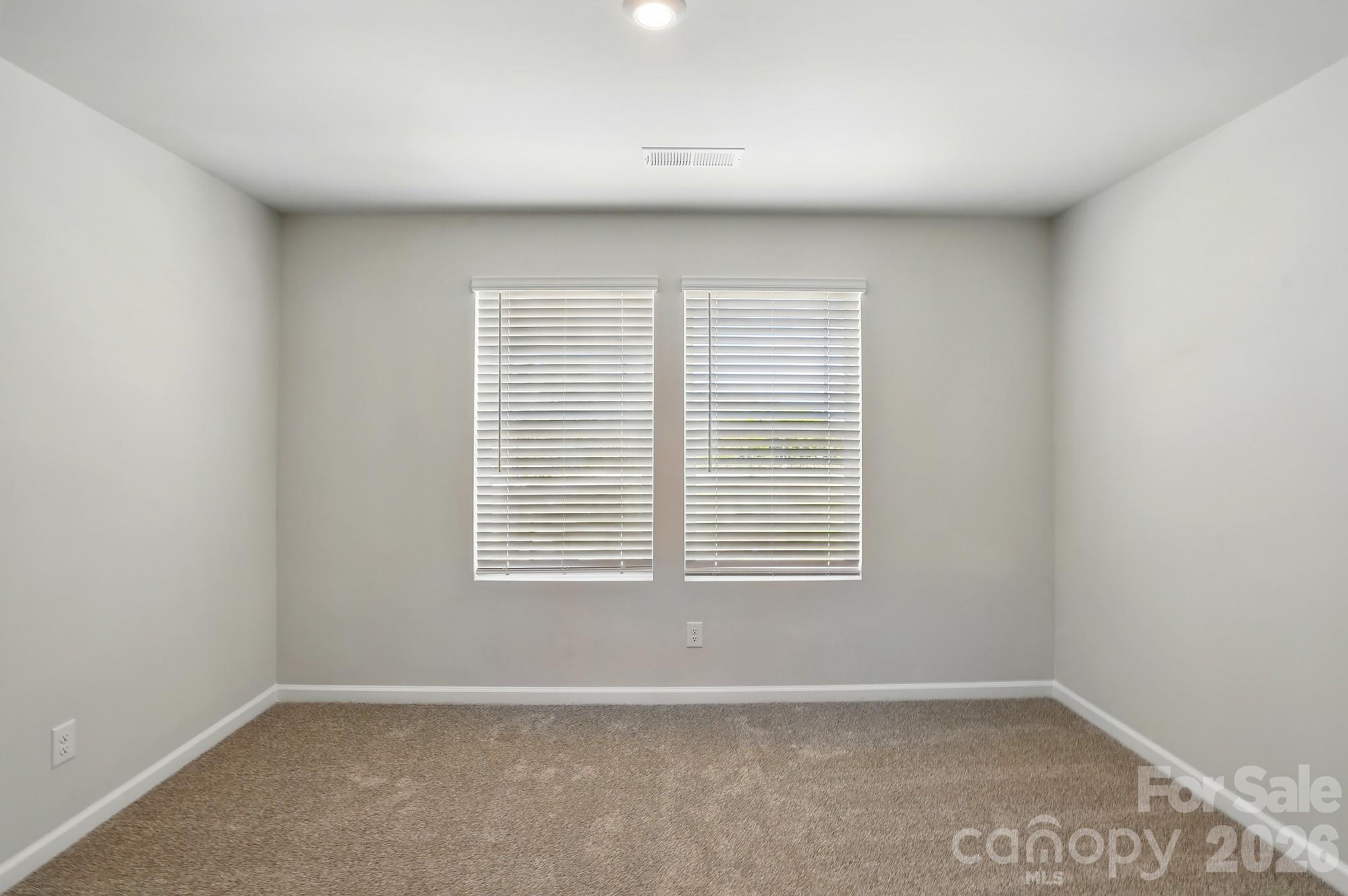 Townhouse at 324 Laura Elizabeth Lane, Clover, photo 21 of 33