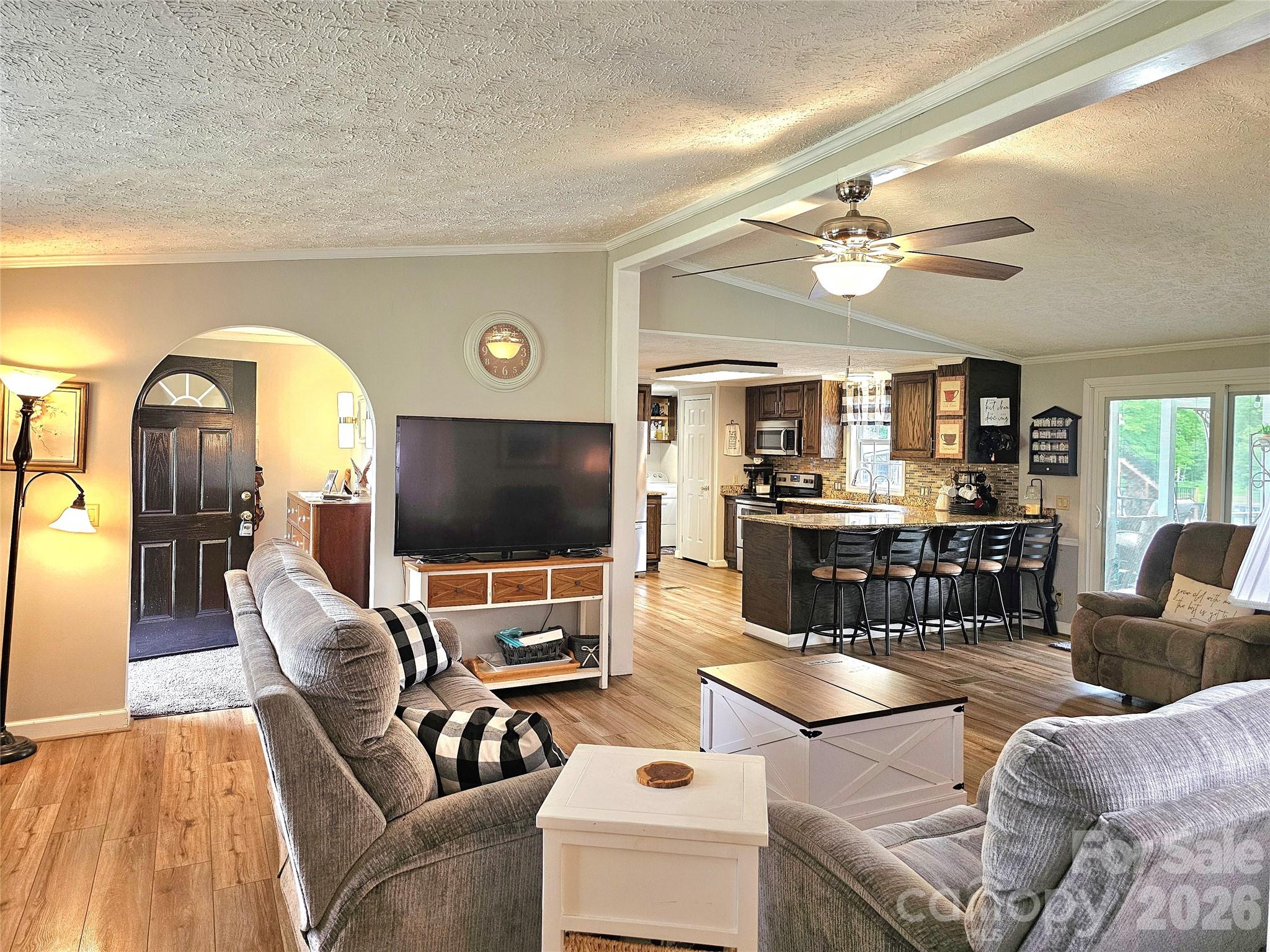 Single Family Residence at 734 Pinehaven Drive, New London, photo 13 of 43
