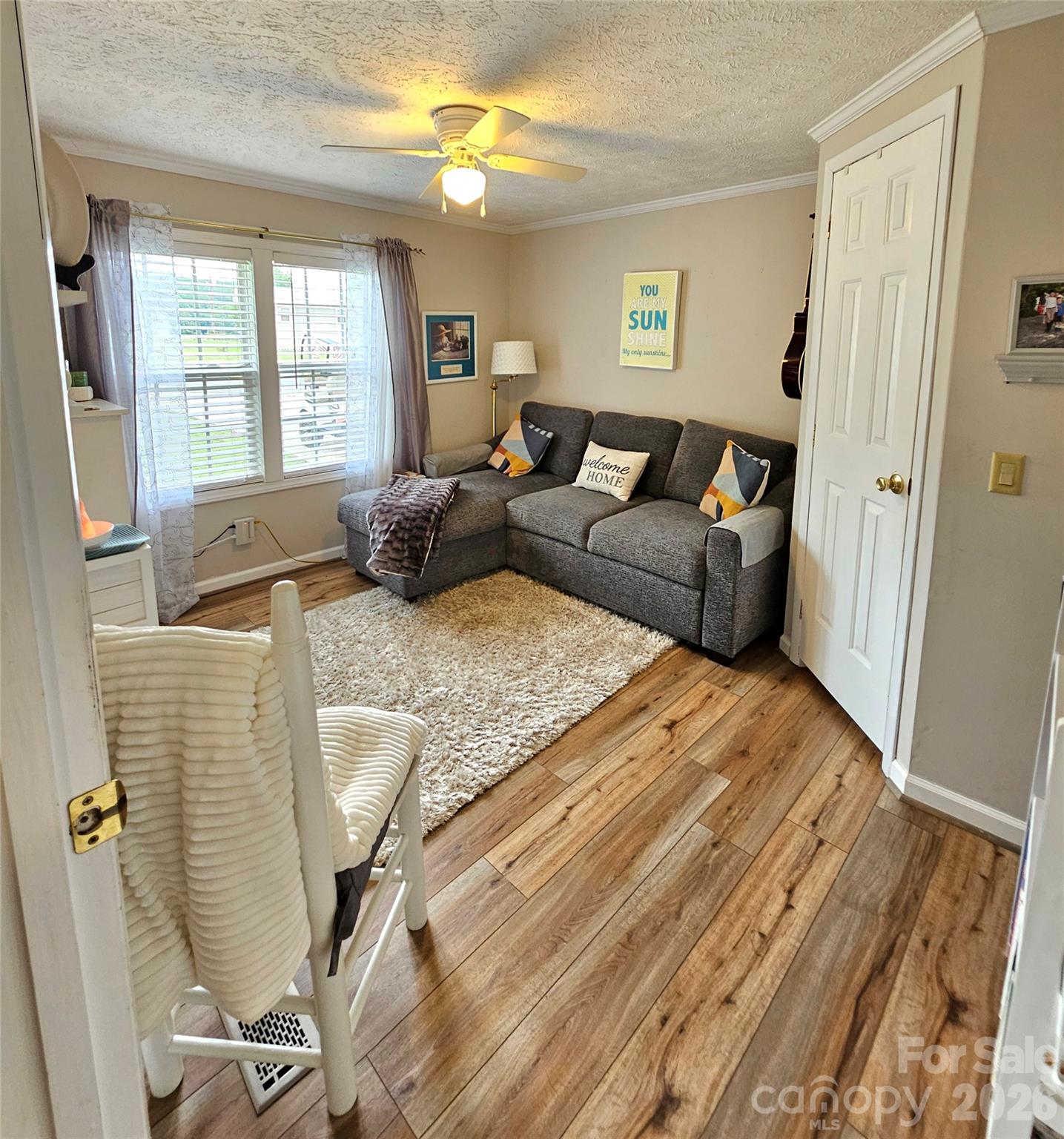 Single Family Residence at 734 Pinehaven Drive, New London, photo 22 of 43