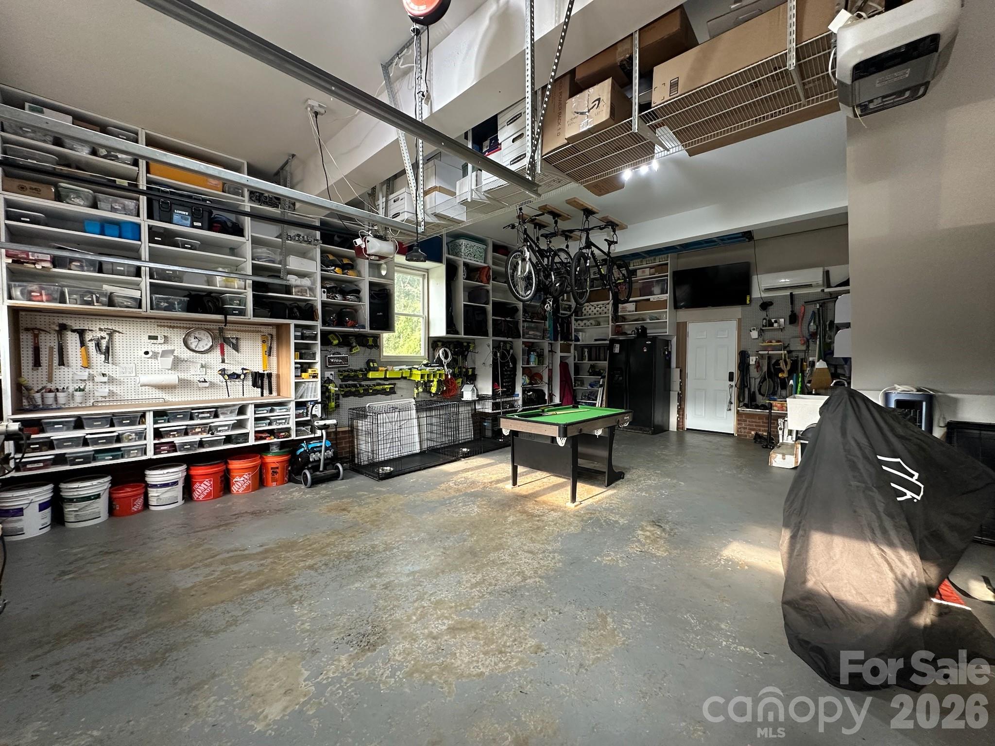 huge garage with built-ins! - 3375 Blue Jay Pass, Fort Mill