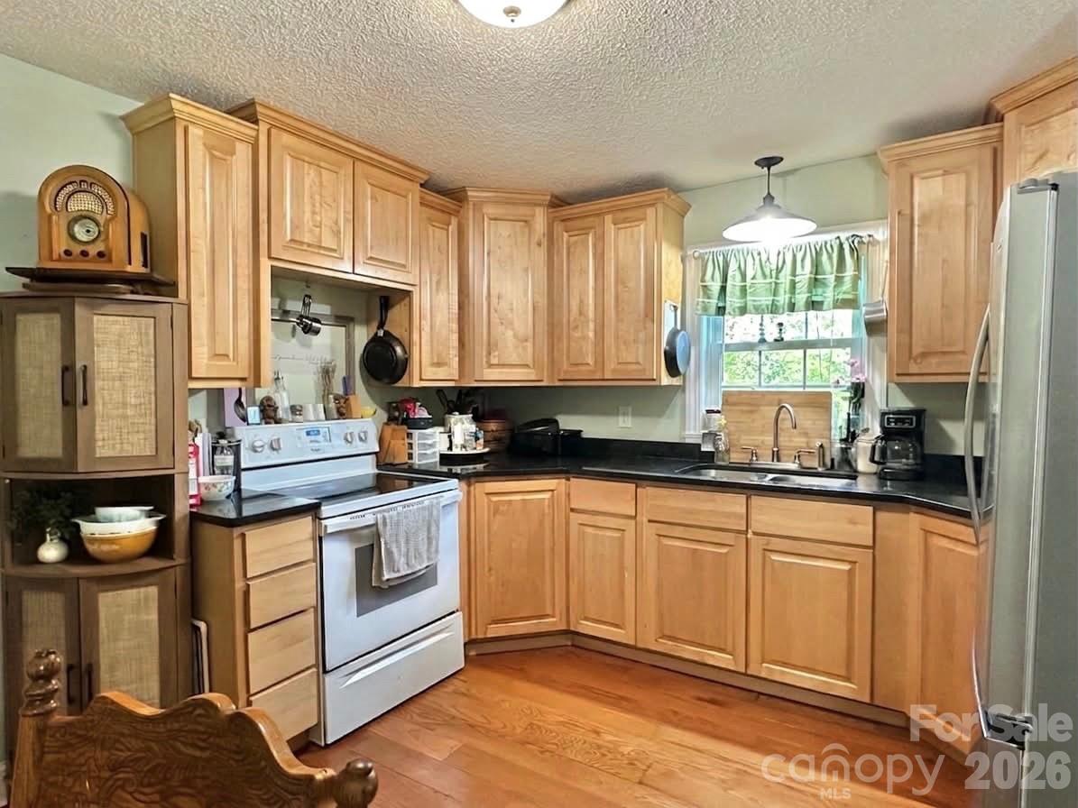 Single Family Residence at 393 Mountain View Drive, Morganton, photo 4 of 13