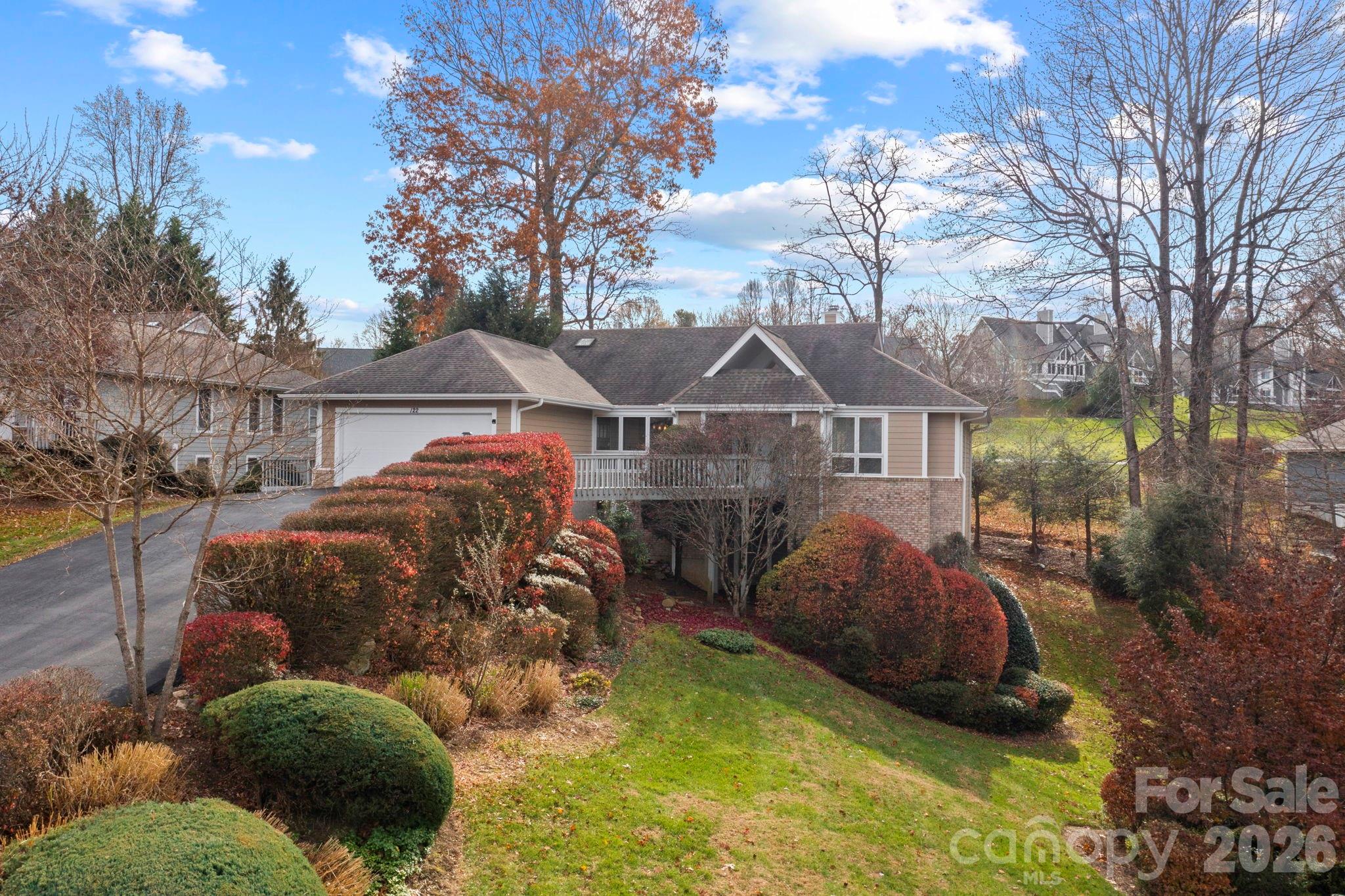 Condominium at 122 Broadmoor Drive, Flat Rock, photo 2 of 45