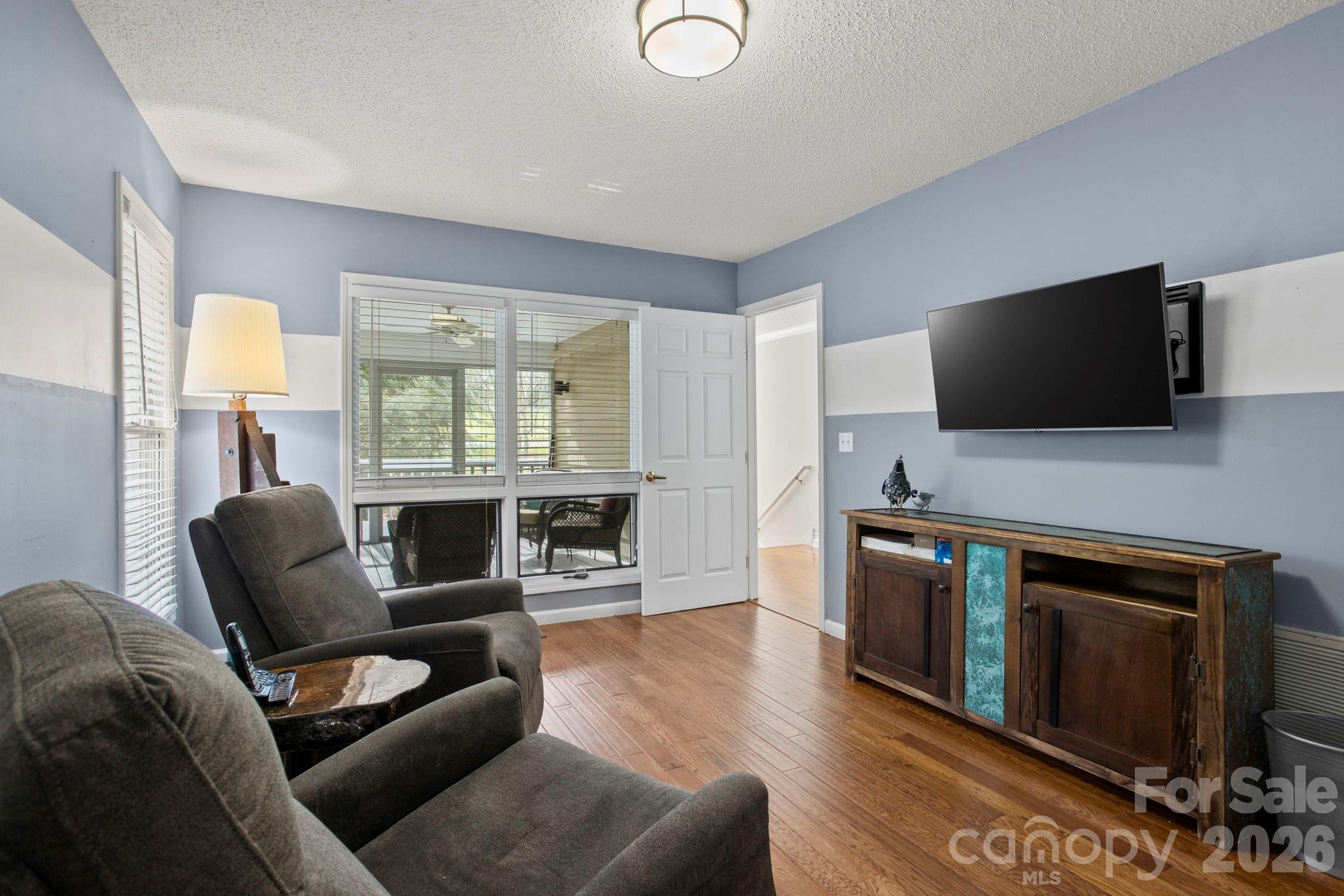 Condominium at 122 Broadmoor Drive, Flat Rock, photo 24 of 45