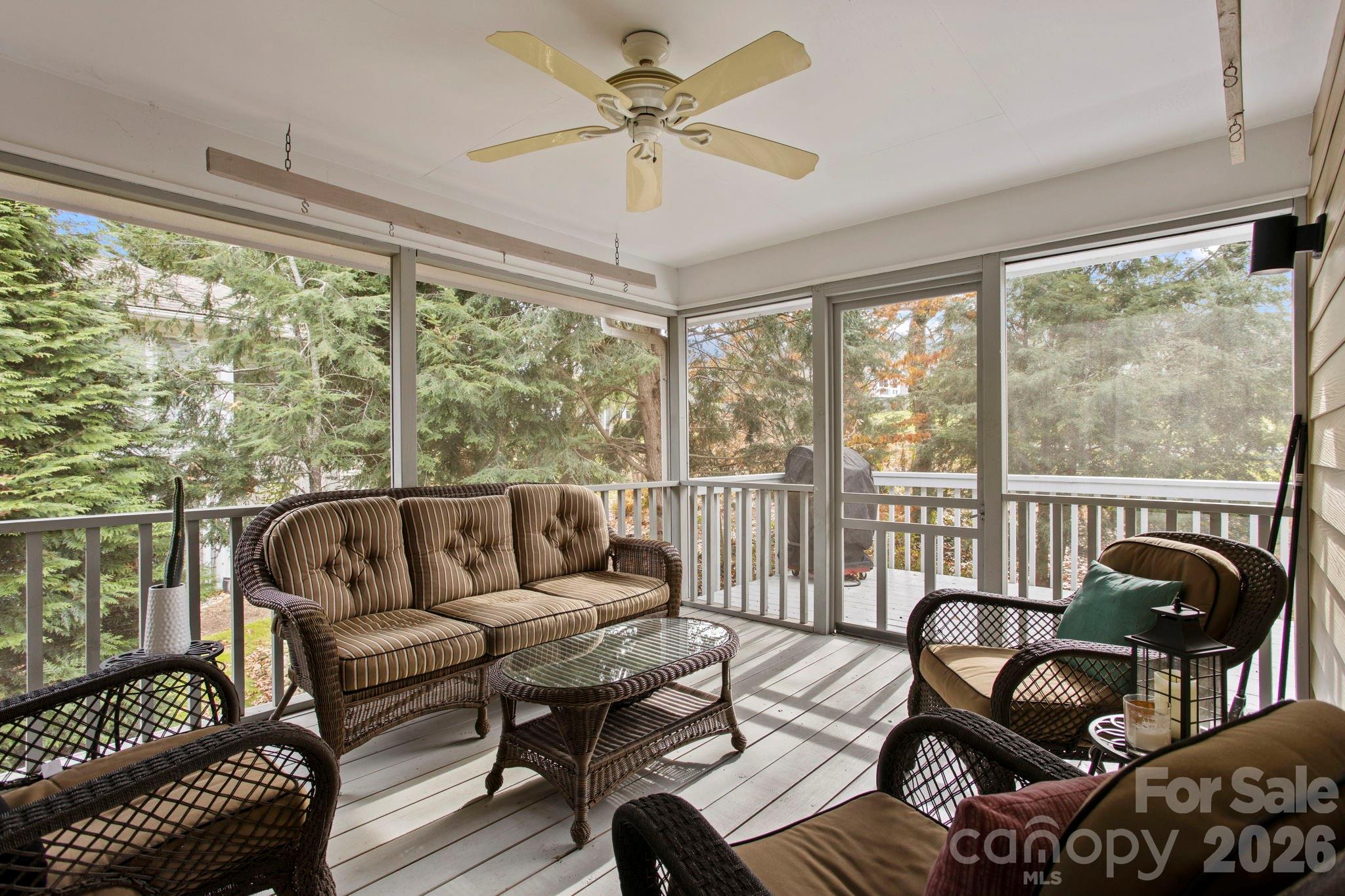 Condominium at 122 Broadmoor Drive, Flat Rock, photo 25 of 45