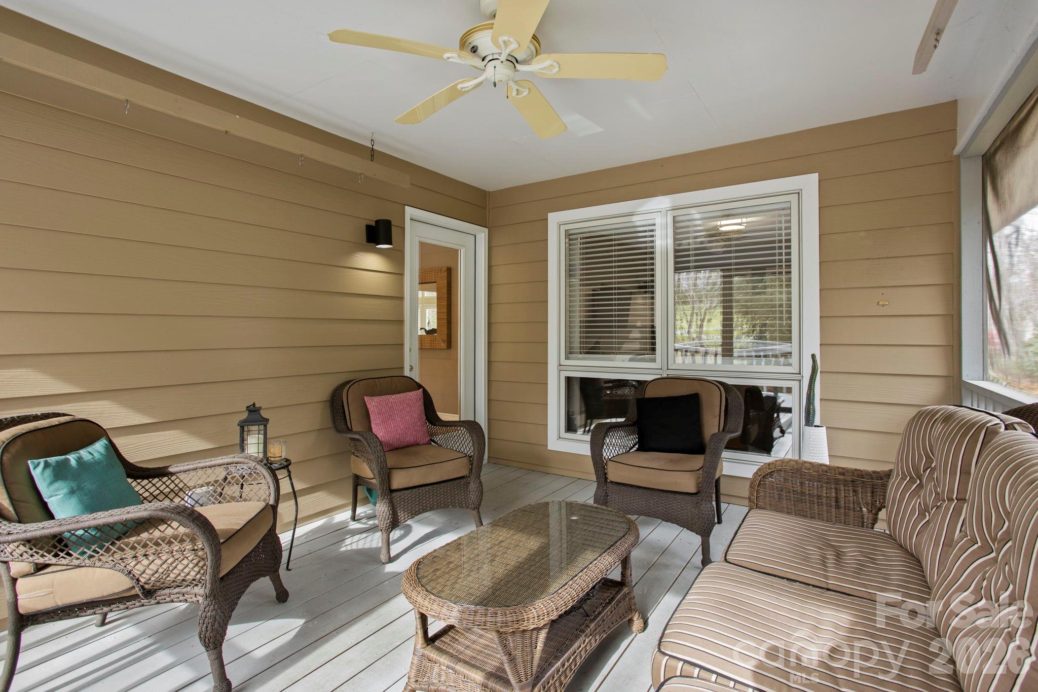 Condominium at 122 Broadmoor Drive, Flat Rock, photo 26 of 45