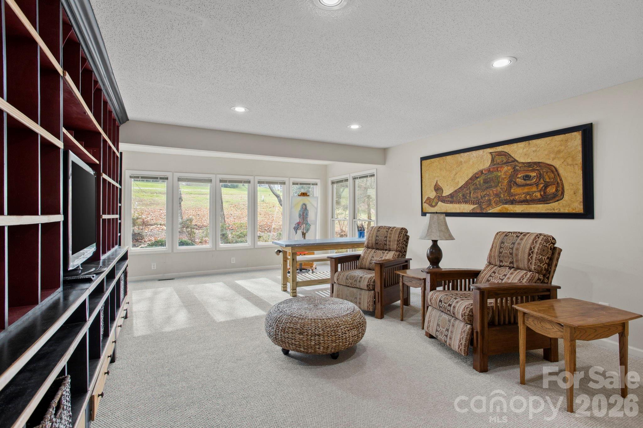 Condominium at 122 Broadmoor Drive, Flat Rock, photo 29 of 45