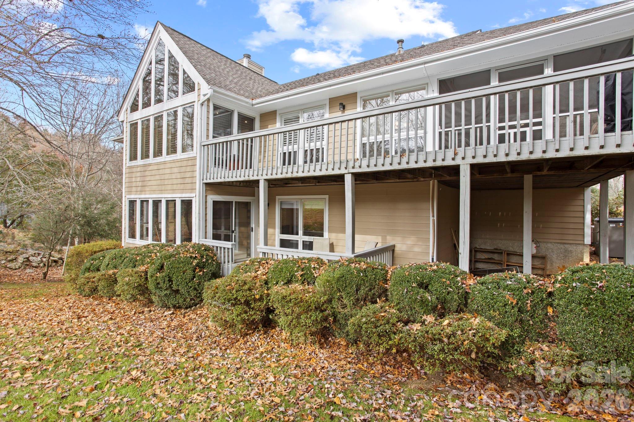 Condominium at 122 Broadmoor Drive, Flat Rock, photo 40 of 45