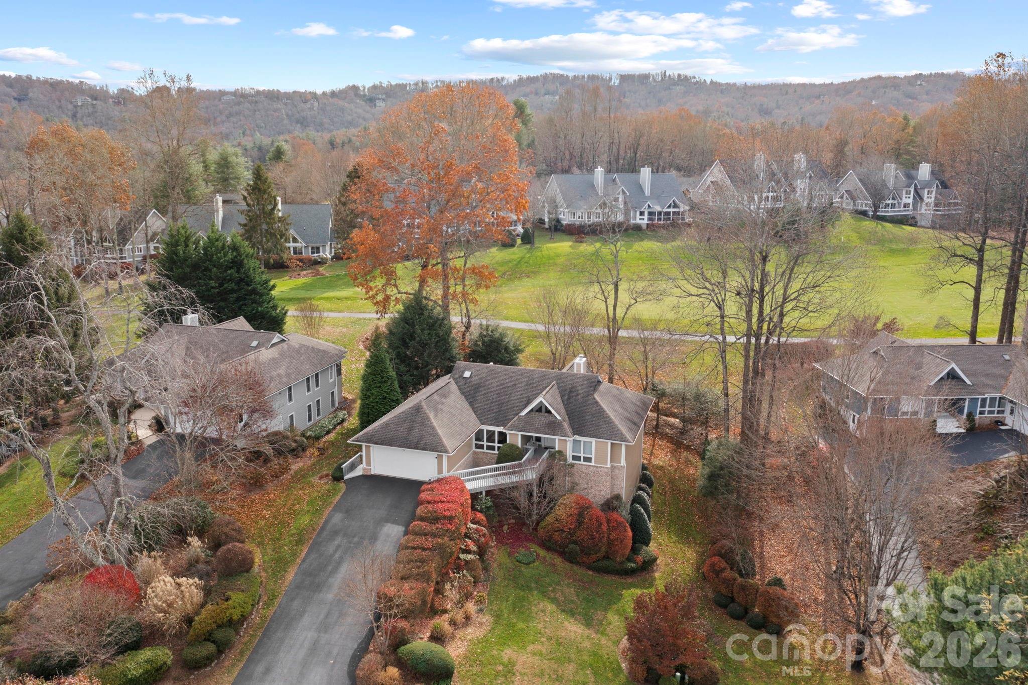 Condominium at 122 Broadmoor Drive, Flat Rock, photo 41 of 45