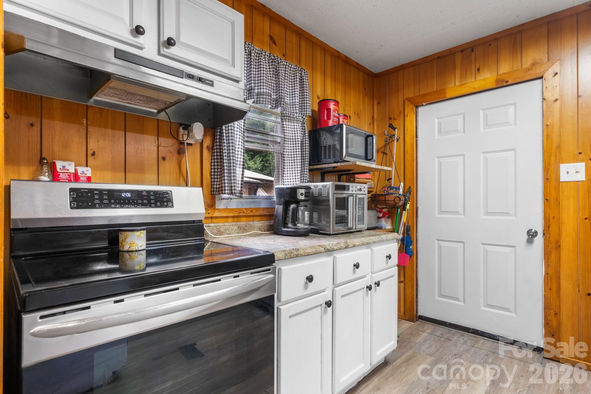 Single Family Residence at 1755 F M Mclean Place, Lenoir, photo 30 of 46