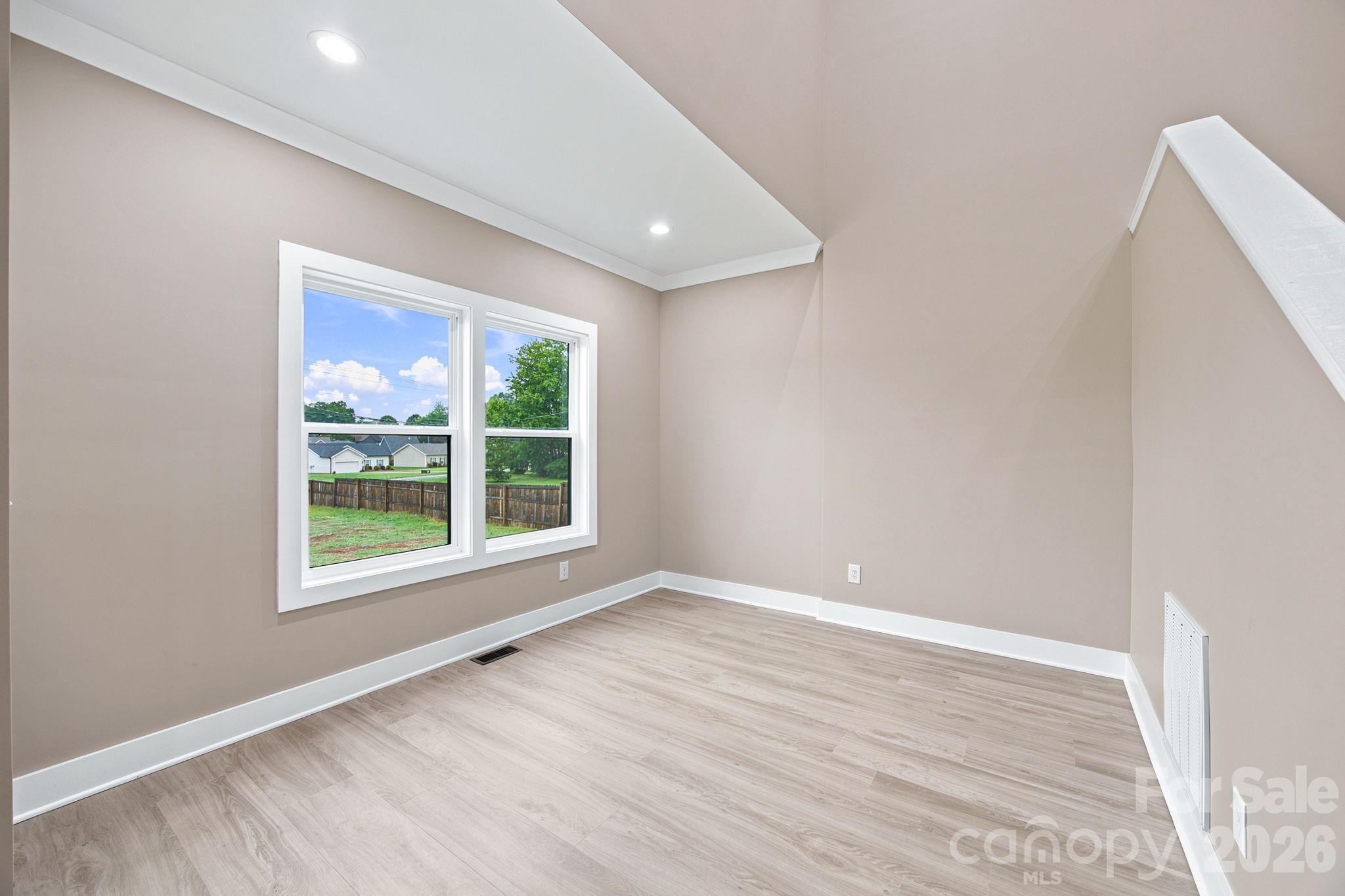 Single Family Residence at 135 Elmwood Road, Statesville, photo 7 of 42