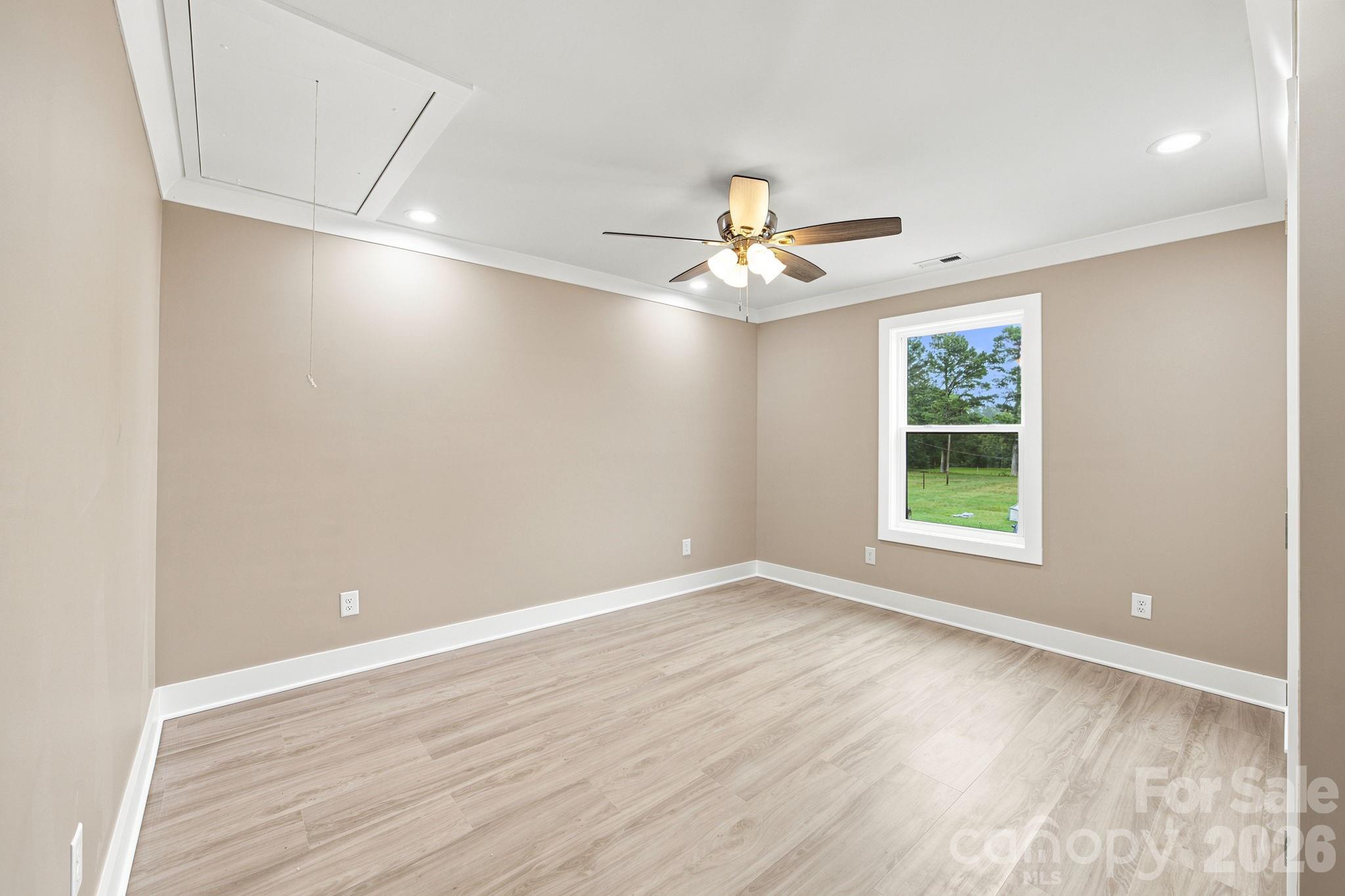 Single Family Residence at 135 Elmwood Road, Statesville, photo 32 of 42