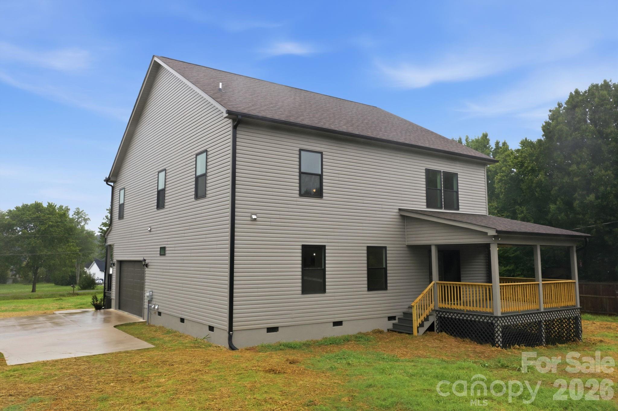 Single Family Residence at 135 Elmwood Road, Statesville, photo 36 of 42