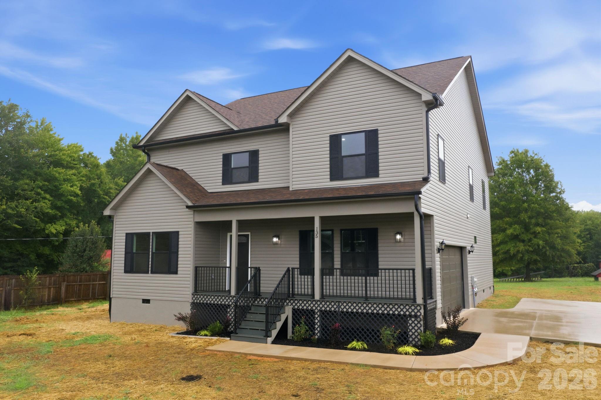 Single Family Residence at 135 Elmwood Road, Statesville